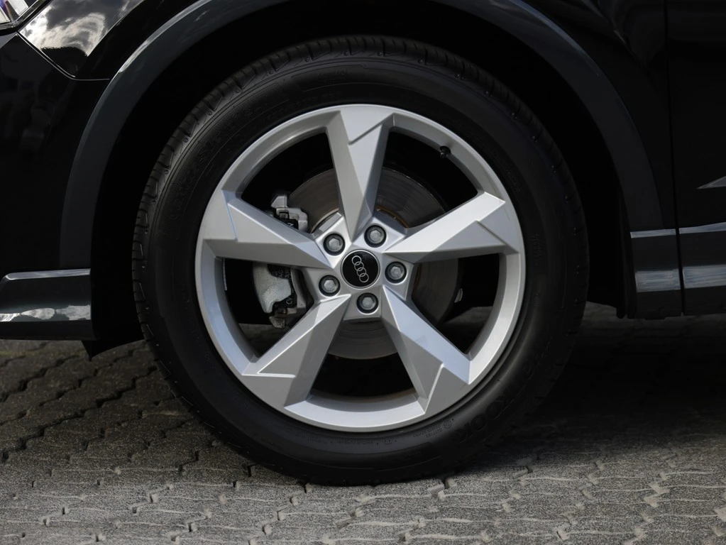 Audi-Q3-image-4