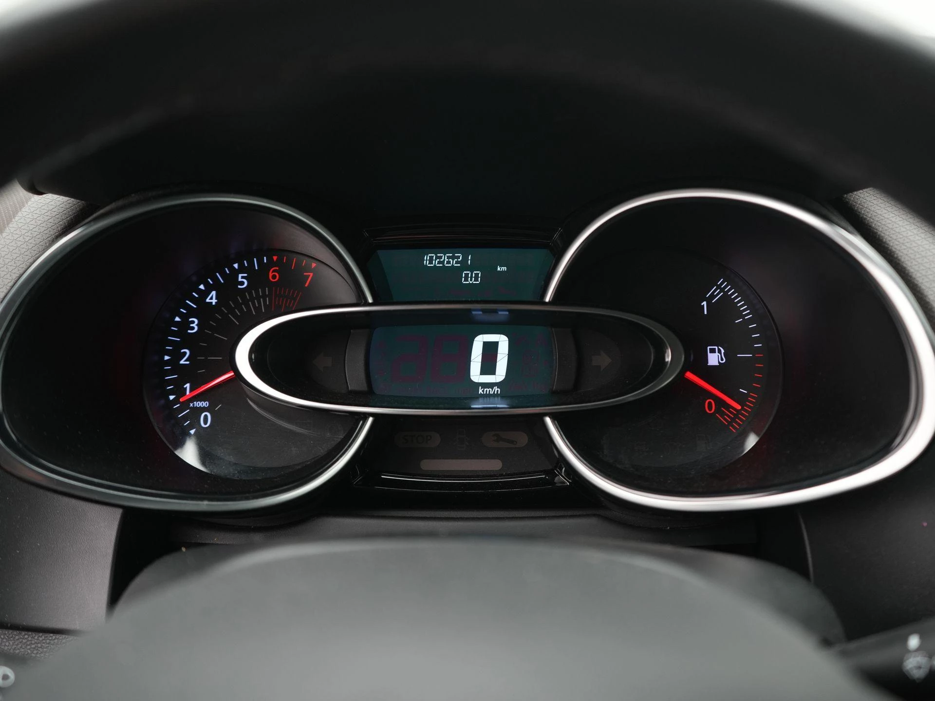 Renault-Clio-image-10