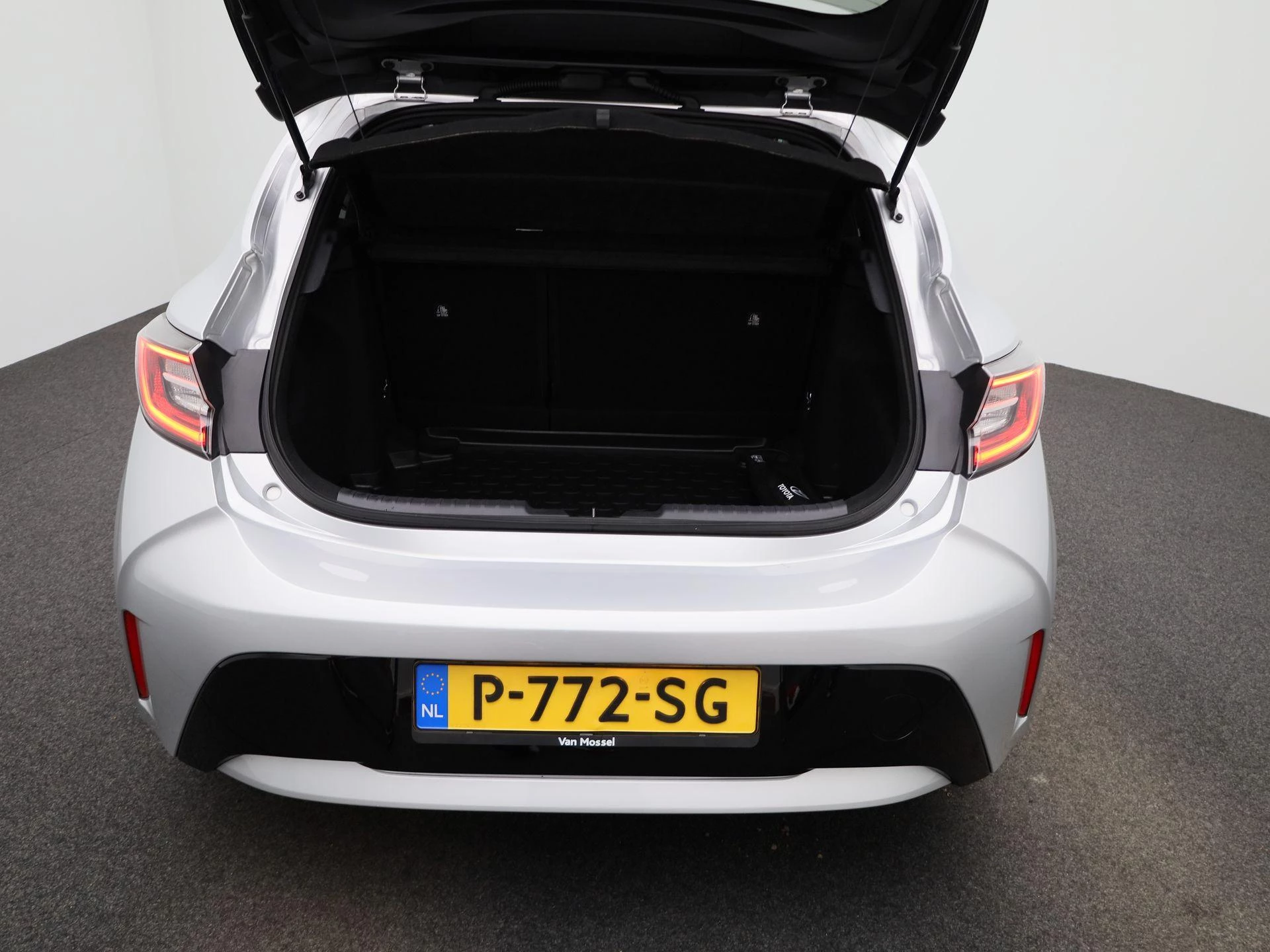 Toyota-Corolla-image-10