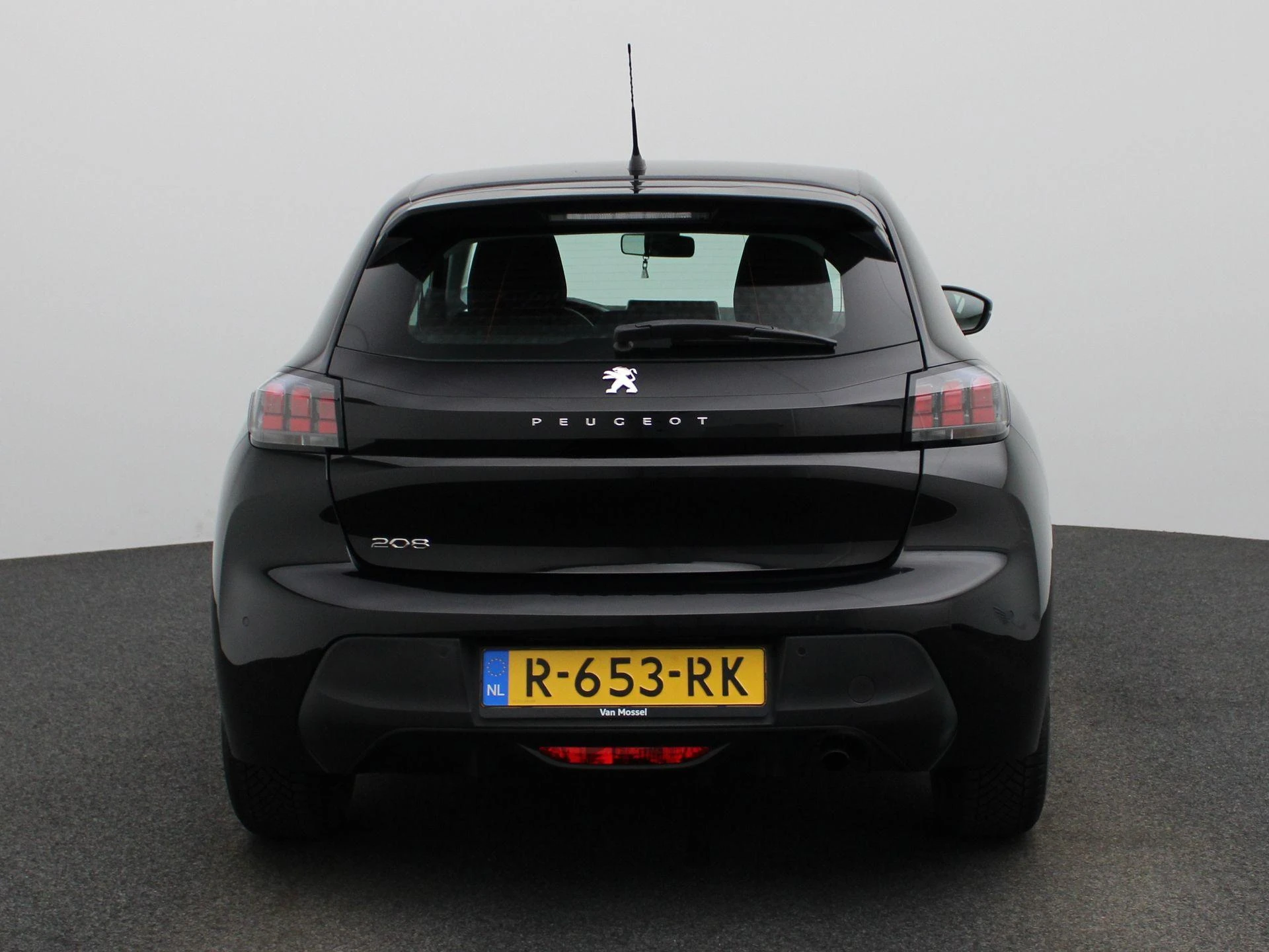 Peugeot-208-image-4