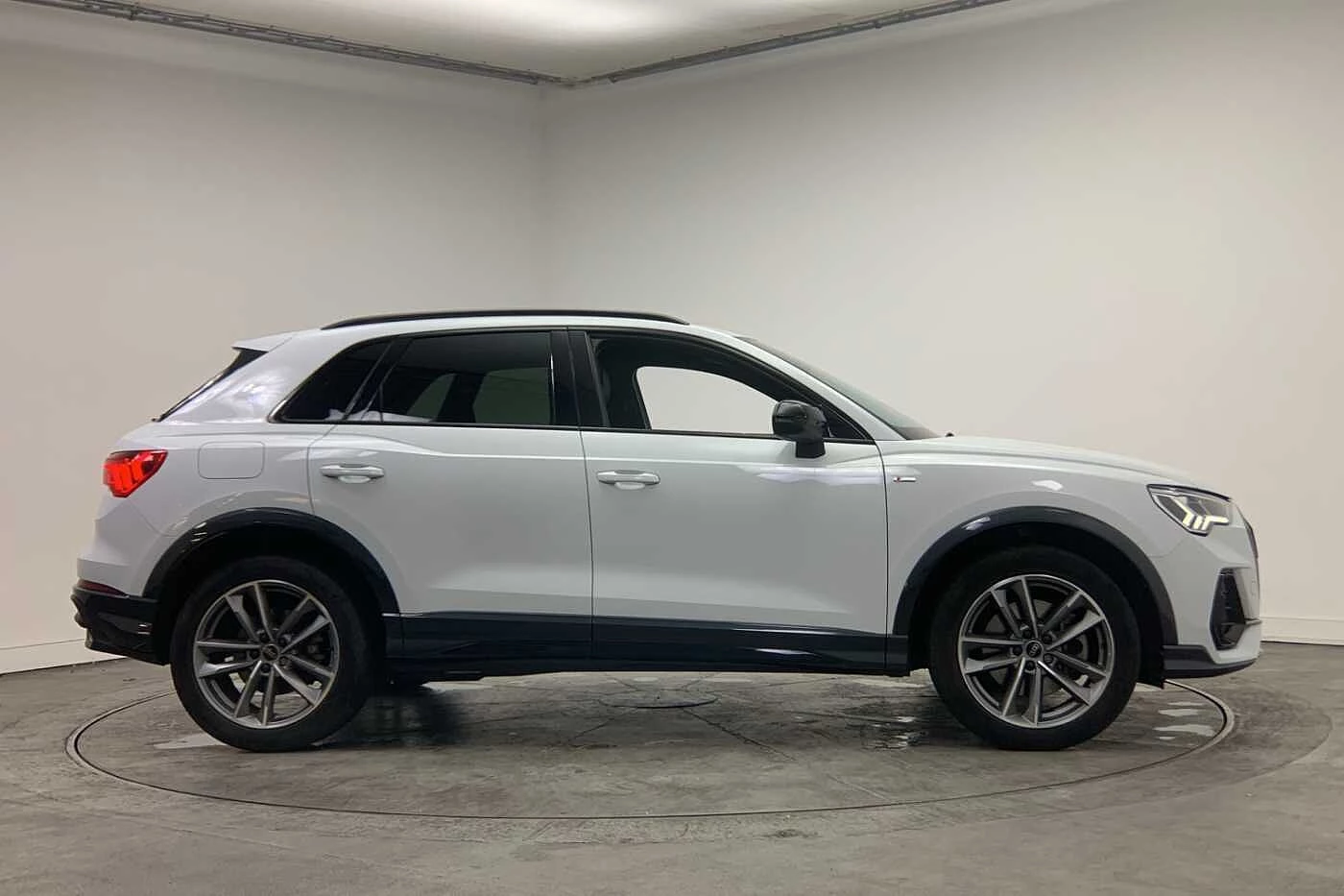 Audi-Q3-image-3