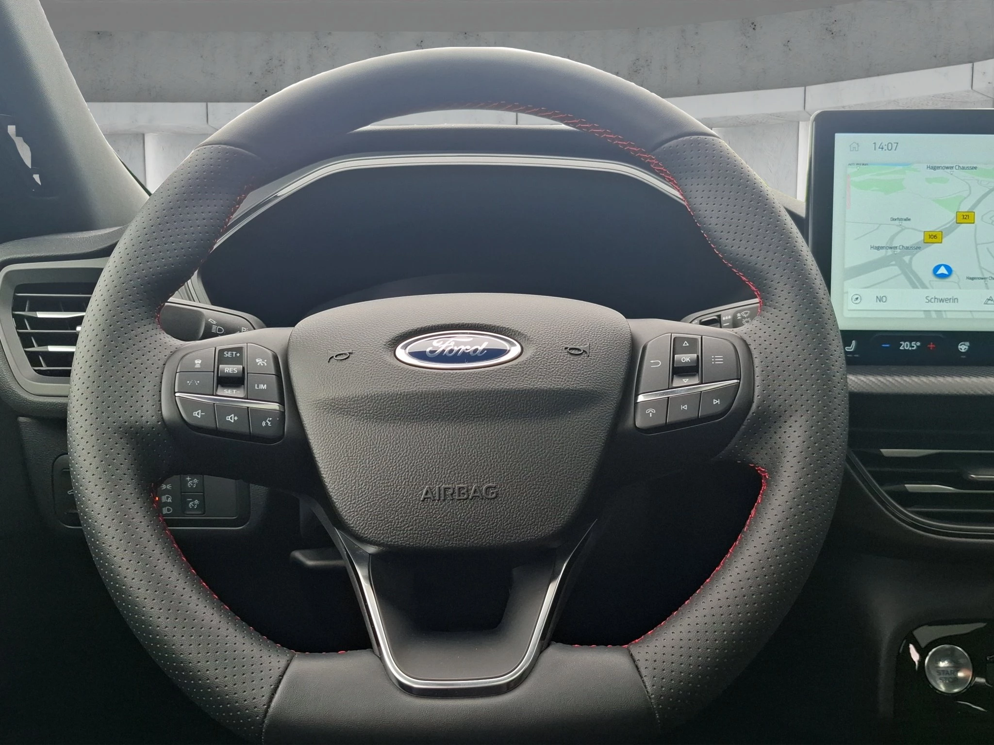 Ford Kuga ST-Line X*PANO*AHK*LED-MATRIX*360GRAD*ACC*NAVI*SOUND-SYS.