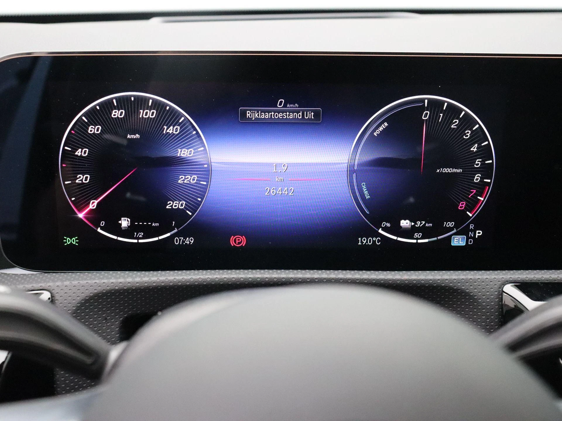 Mercedes-Benz-A-Klasse-image-6