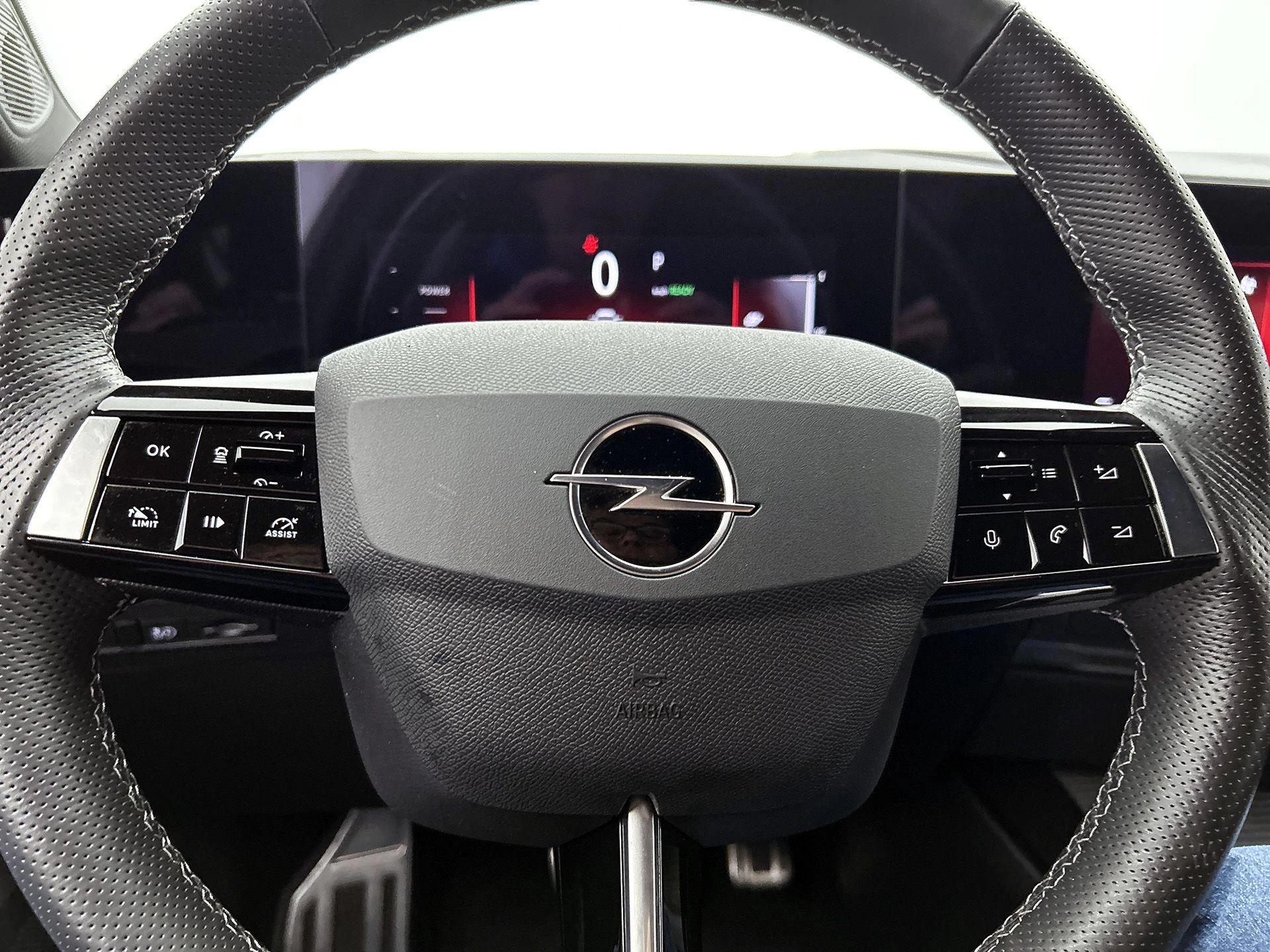 Opel-Astra-image-38