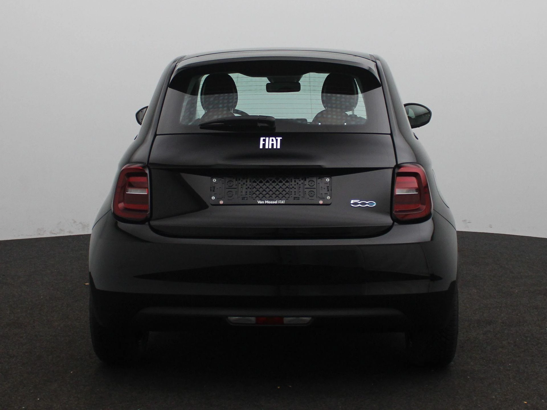 Fiat-500e-image-4