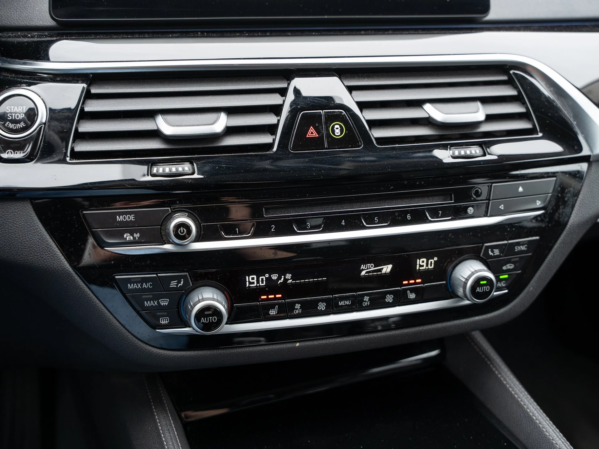BMW 5er Reihe 530d Touring Luxury Line