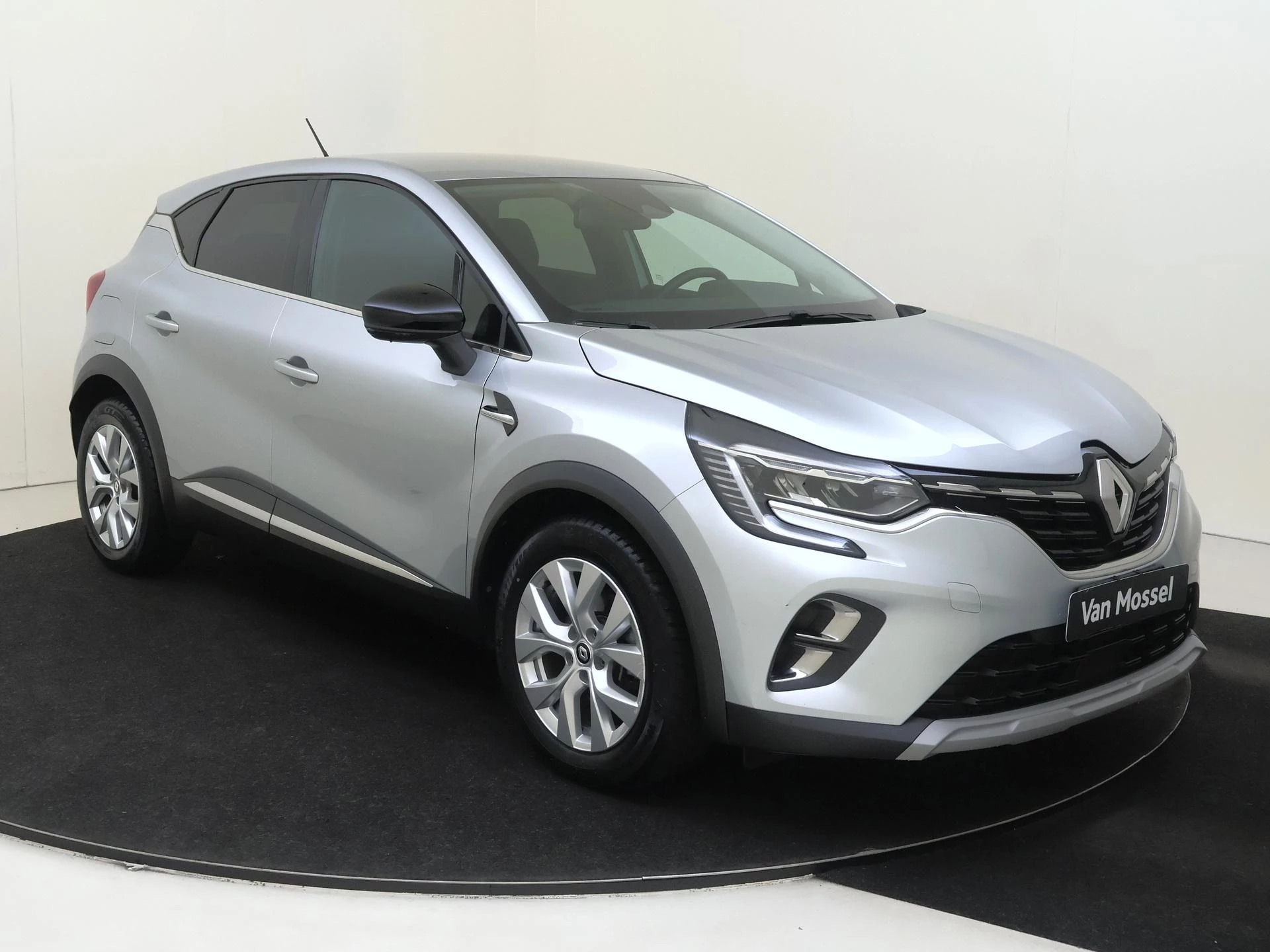 Renault Captur E-TECH PLUG-IN HYBRID