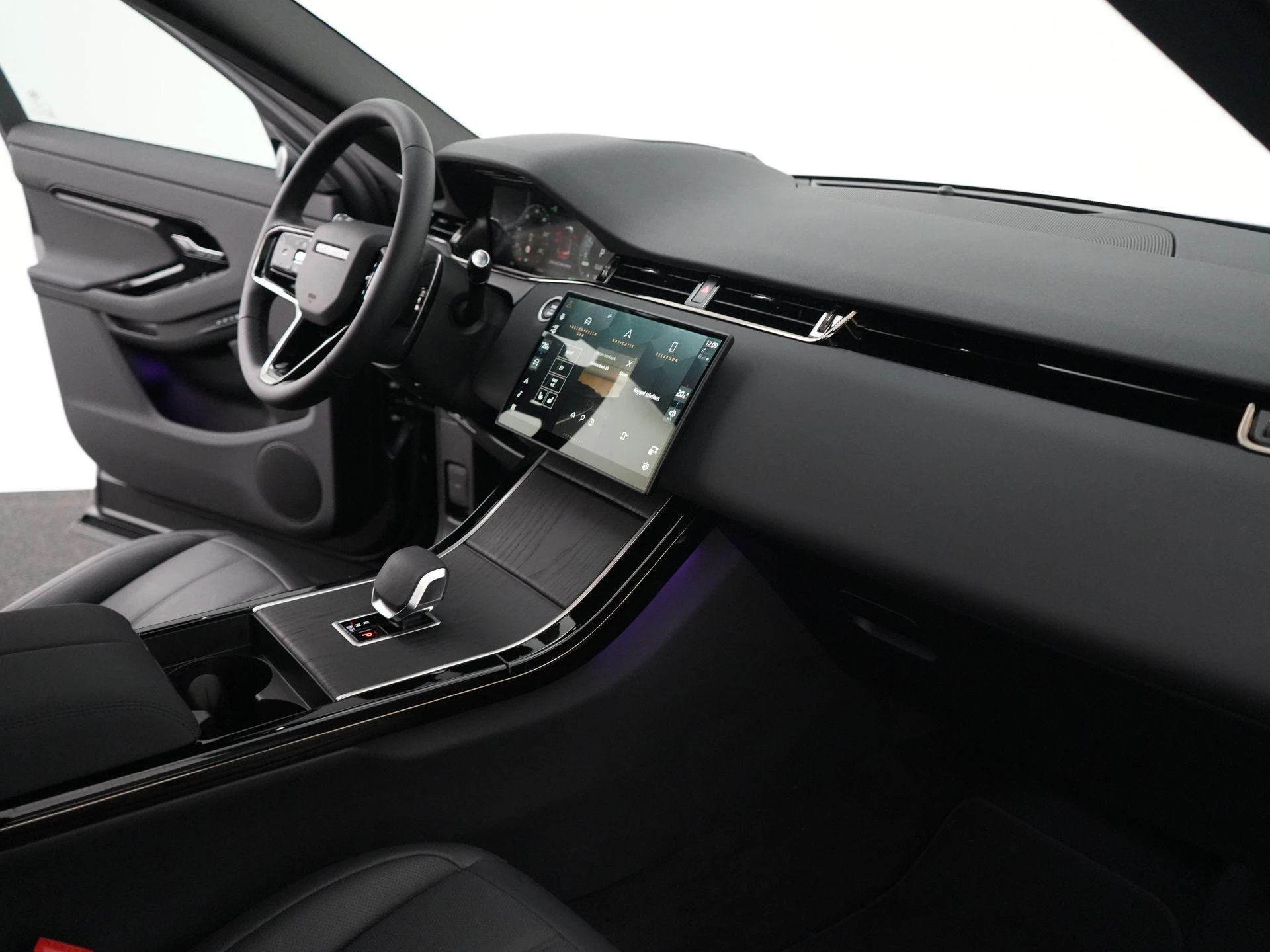 Land Rover-Range Rover Evoque-image-43