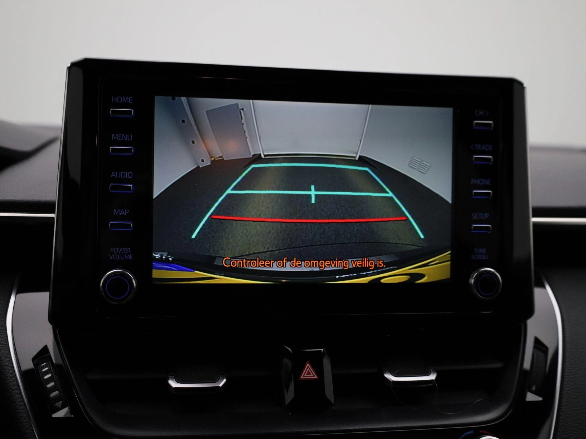 Toyota-Corolla Touring Sports-image-25