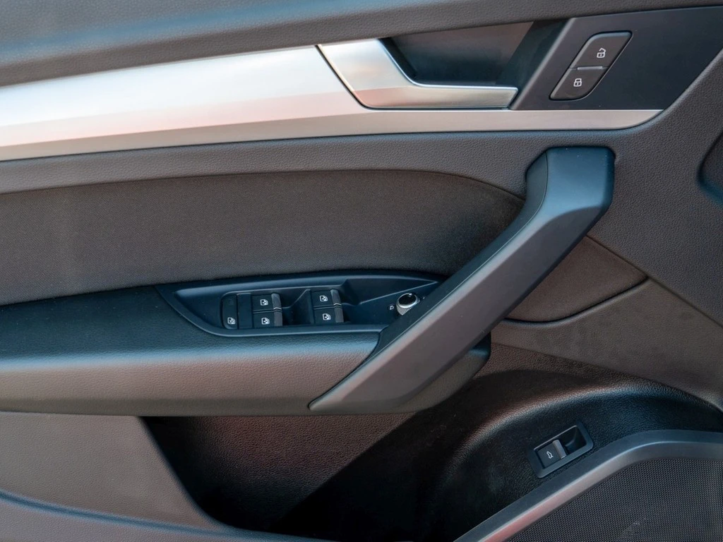 Audi Q5 40 TDI quattro S-tronic Navi AHK Kamera