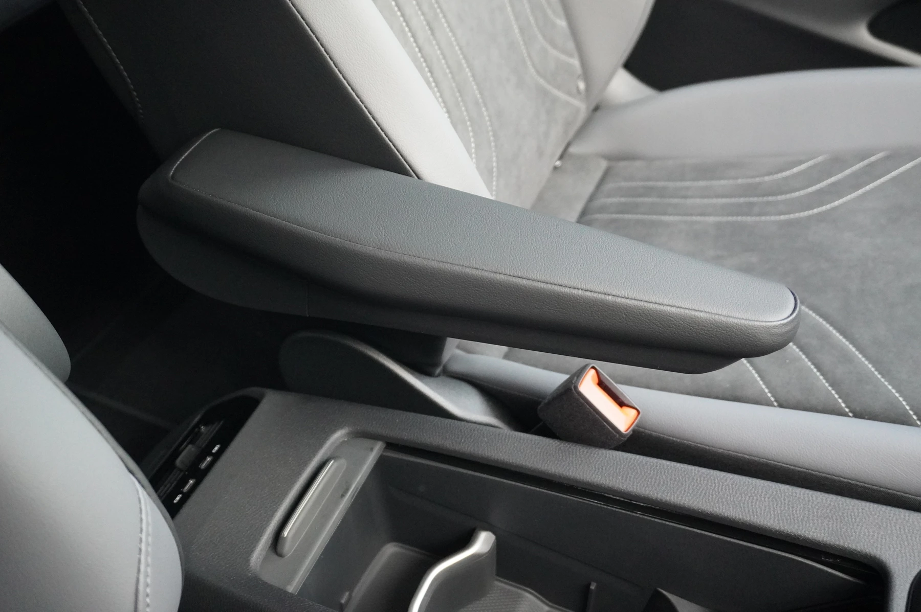 Volkswagen-ID.4-image-36