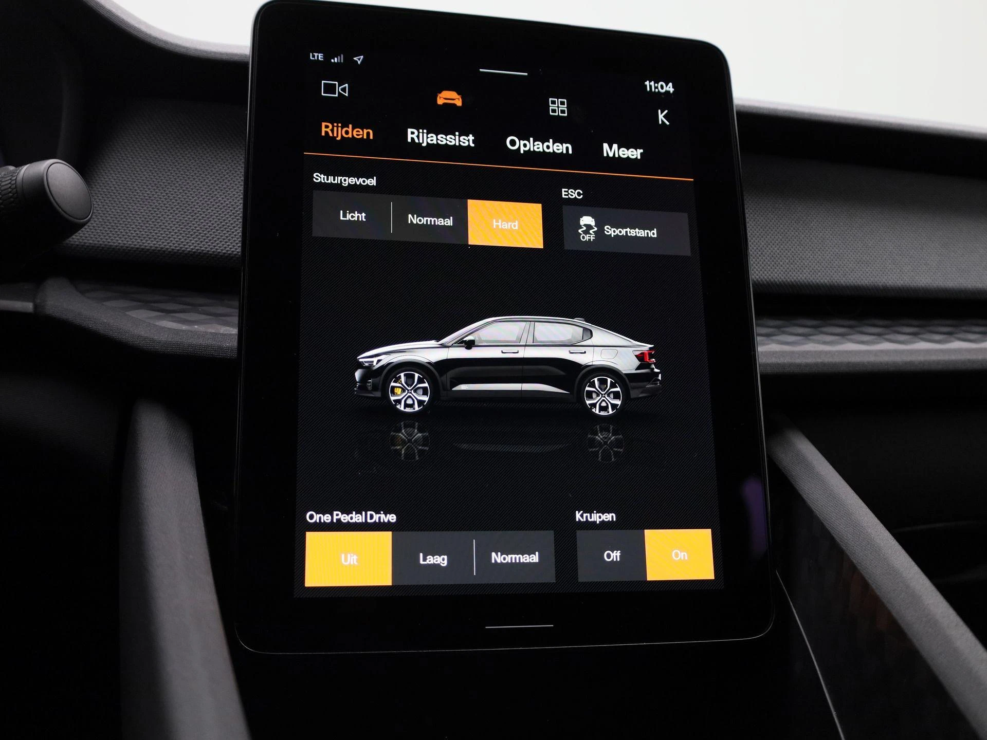Polestar-2-image-16
