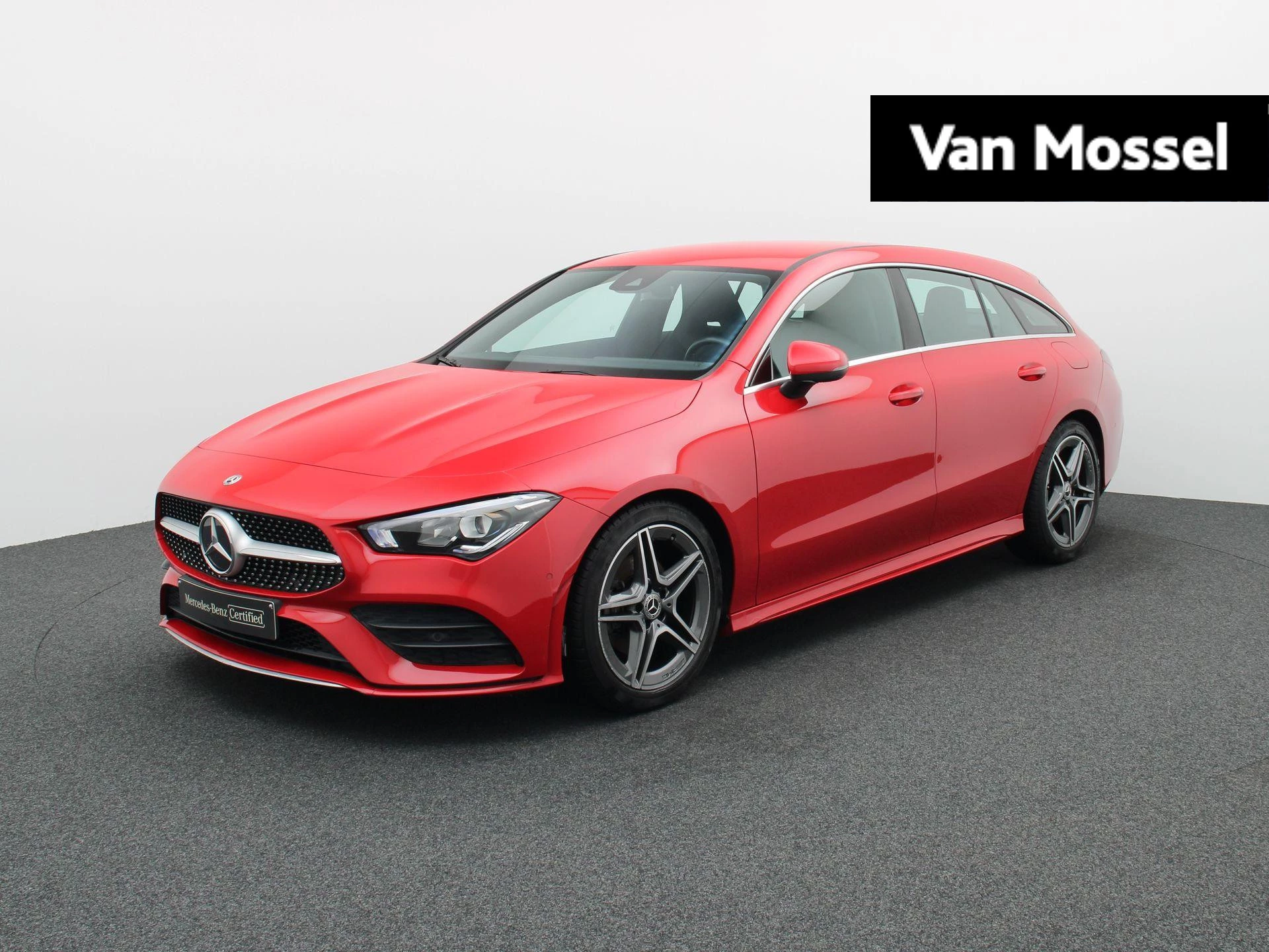 Mercedes-Benz-CLA-image-0