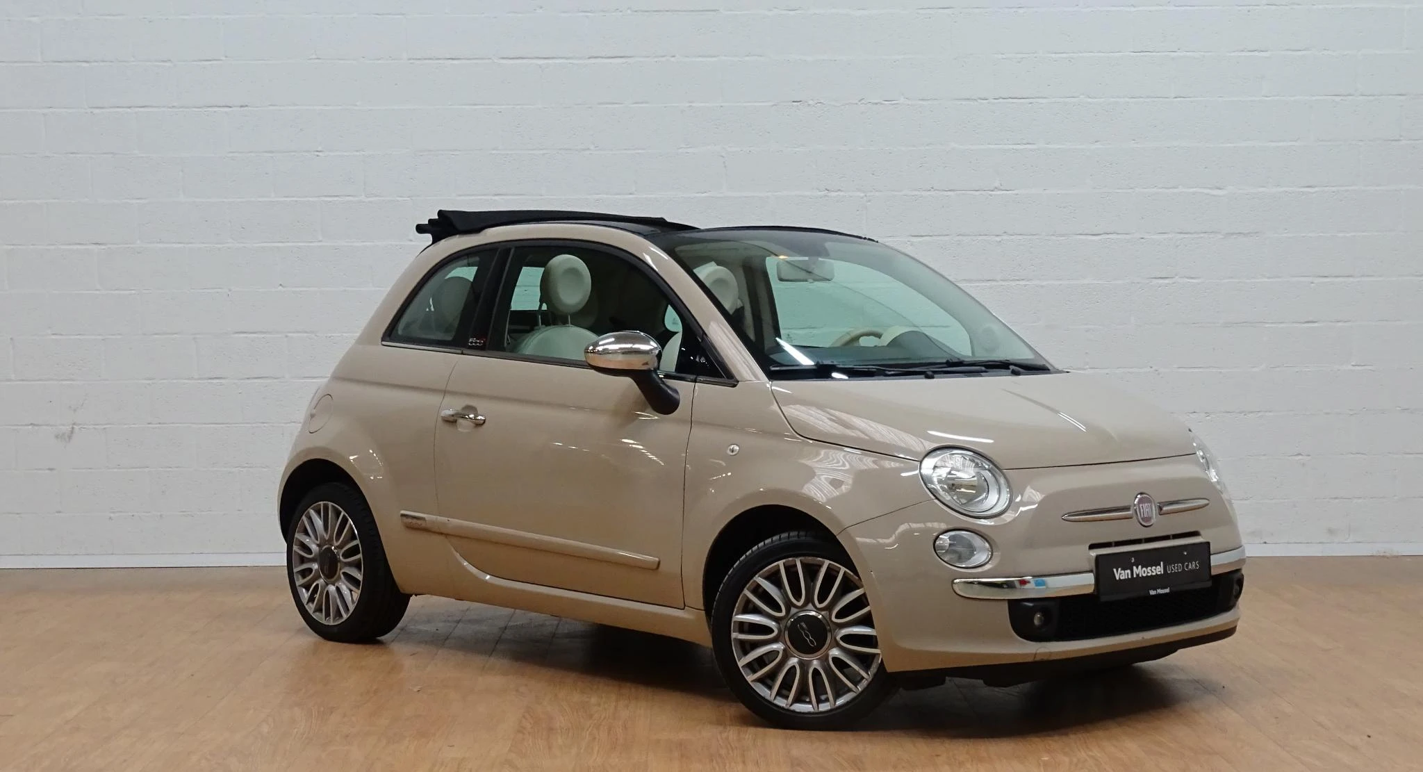 Fiat-500C-image-1
