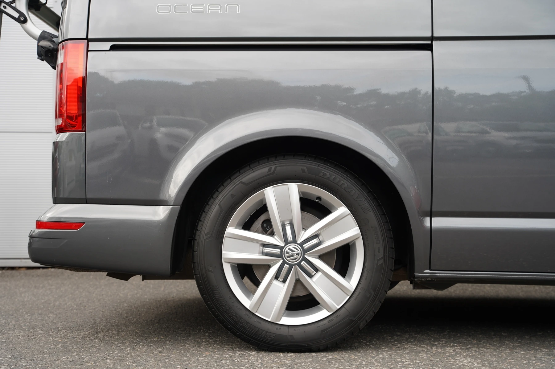 Volkswagen-California-image-42