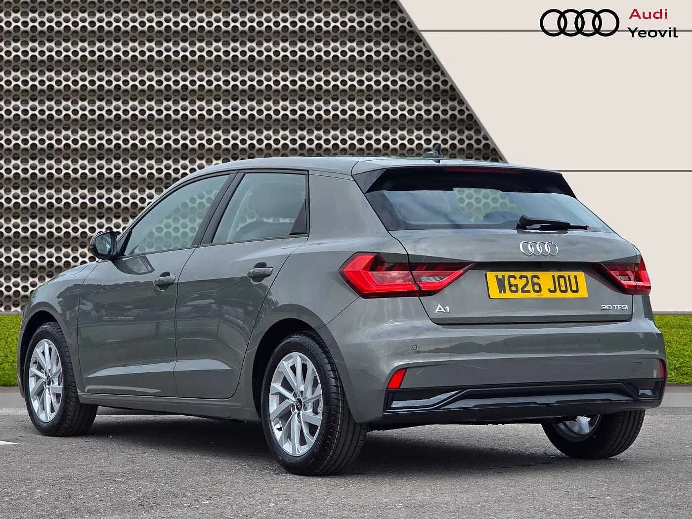 Audi-A1 Sportback-image-2