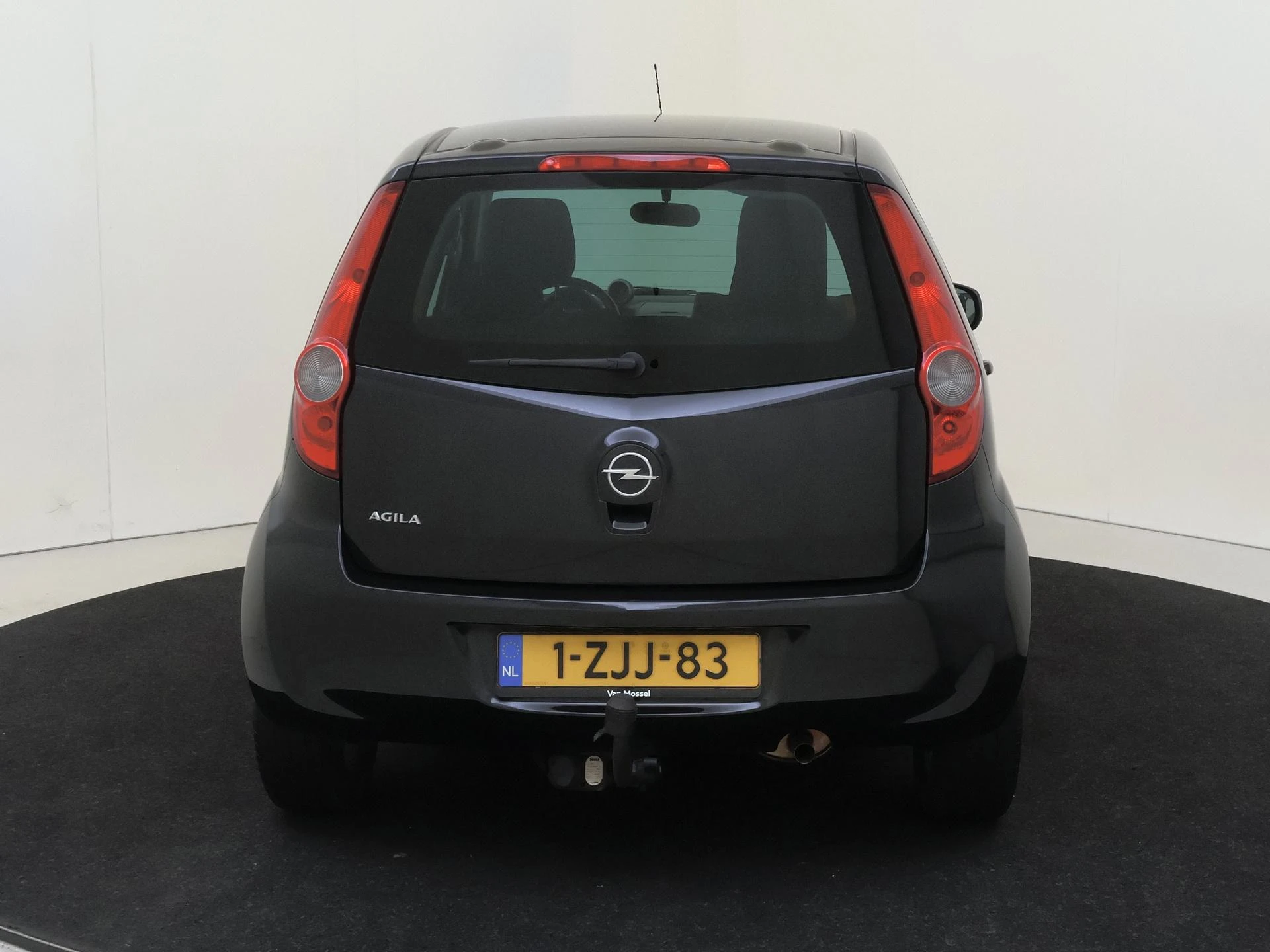 Opel-Agila-image-5