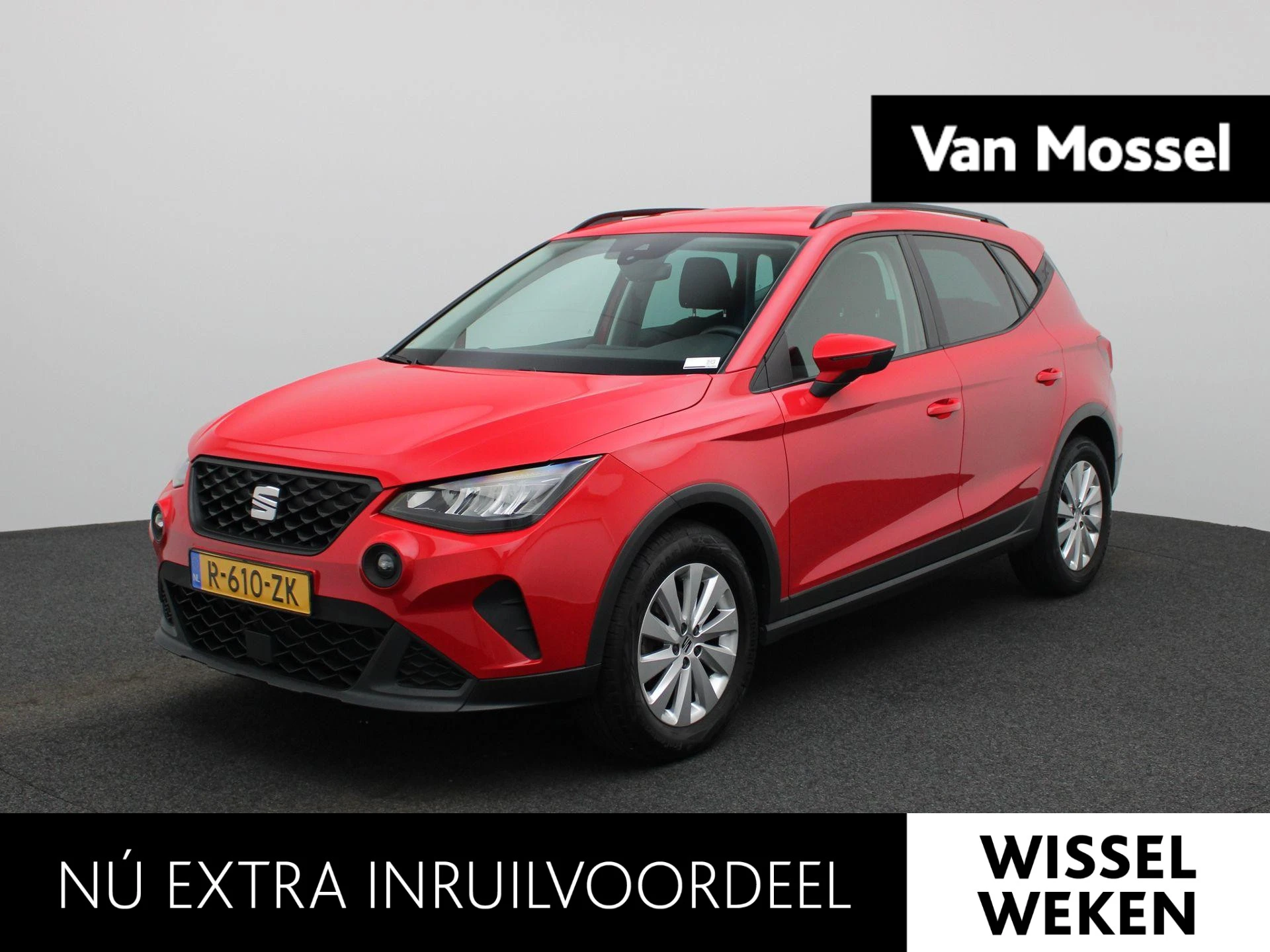 SEAT-Arona-image-0