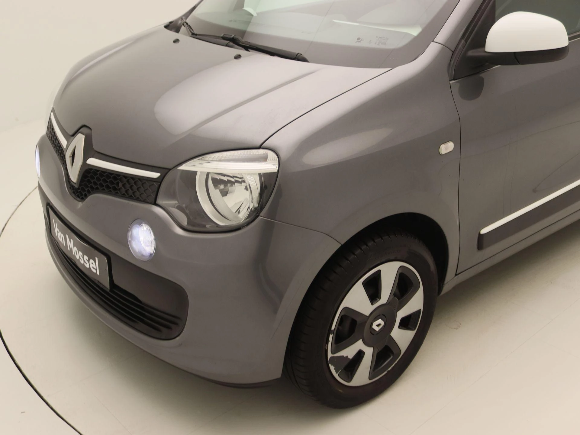 Renault-Twingo-image-13