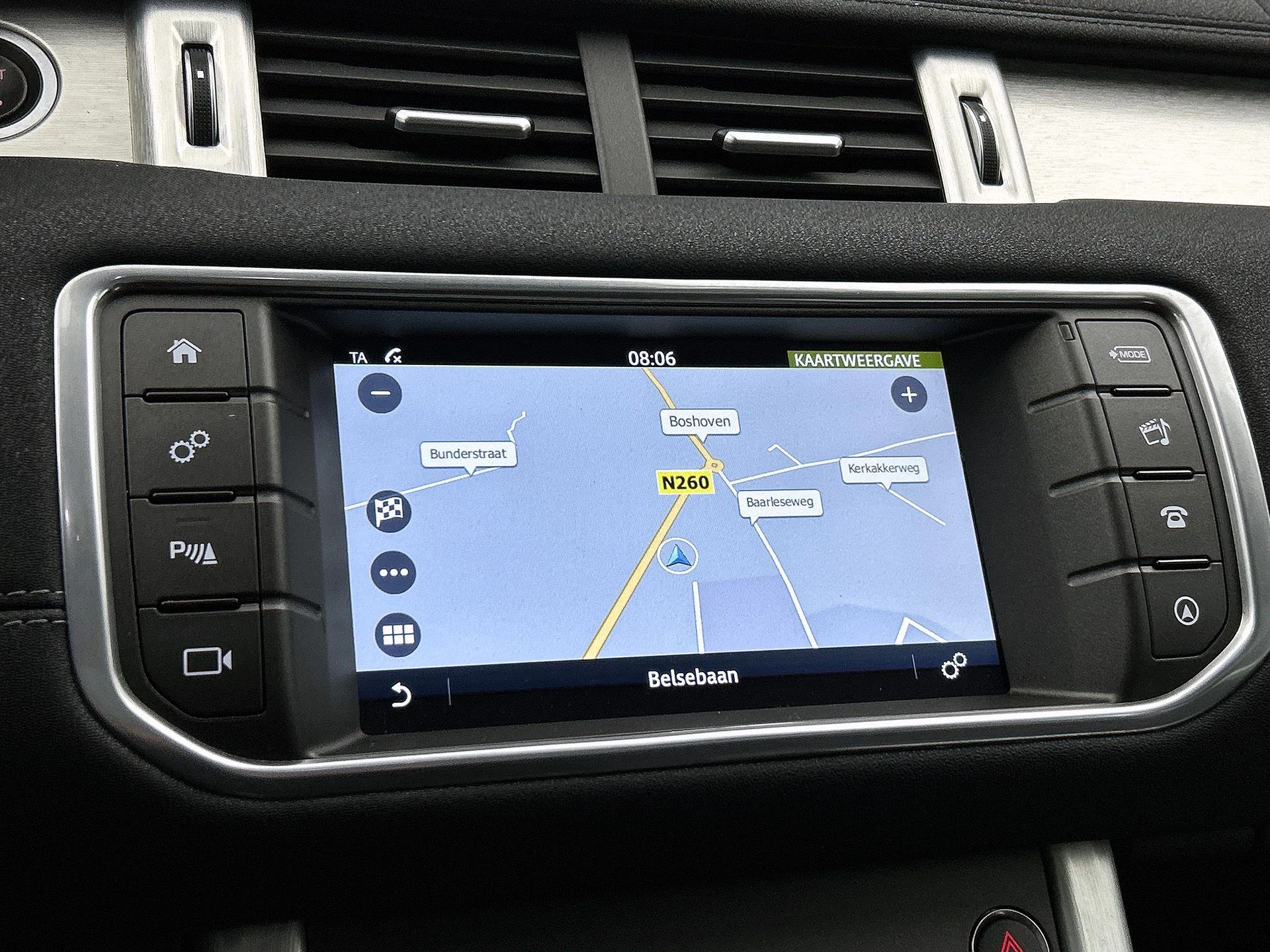 Land Rover-Range Rover Evoque-image-32