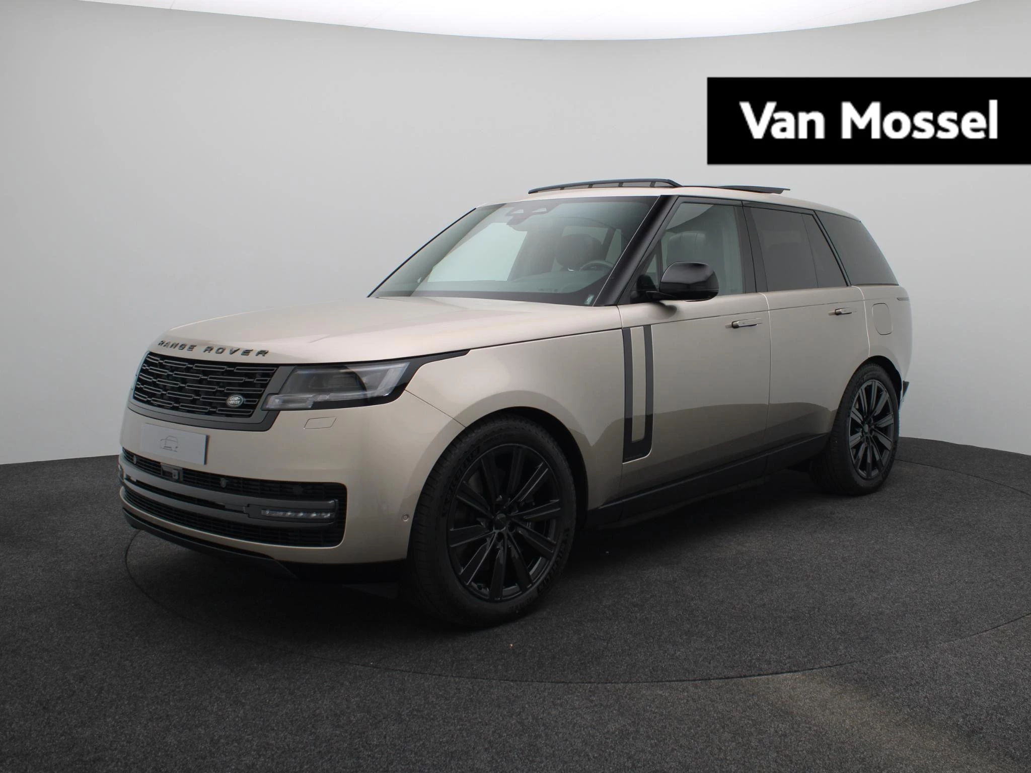 Land Rover-Range Rover-image-0