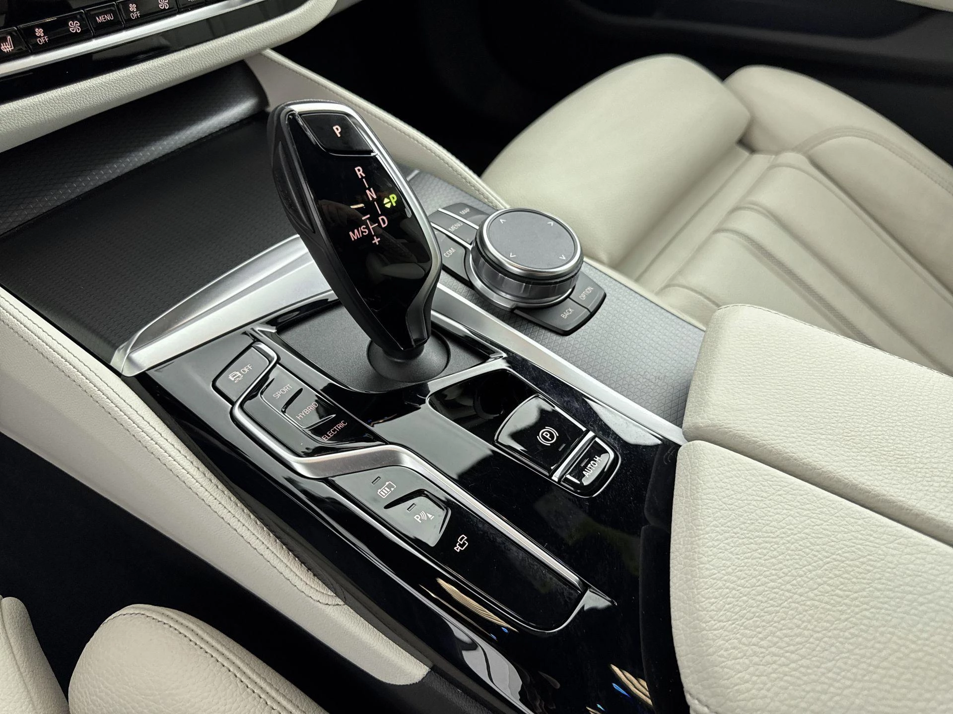 BMW-5 Serie-image-26