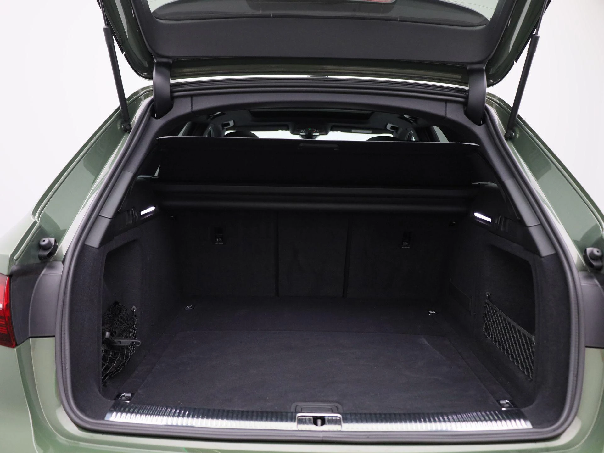 Audi-A4-image-14