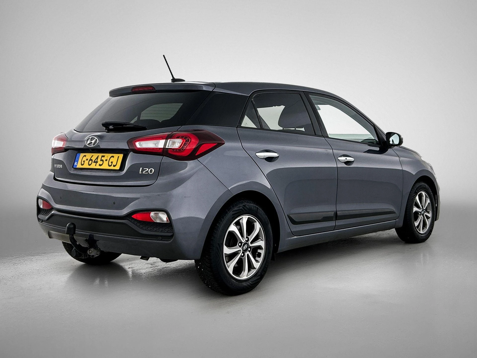 Hyundai-i20-image-3