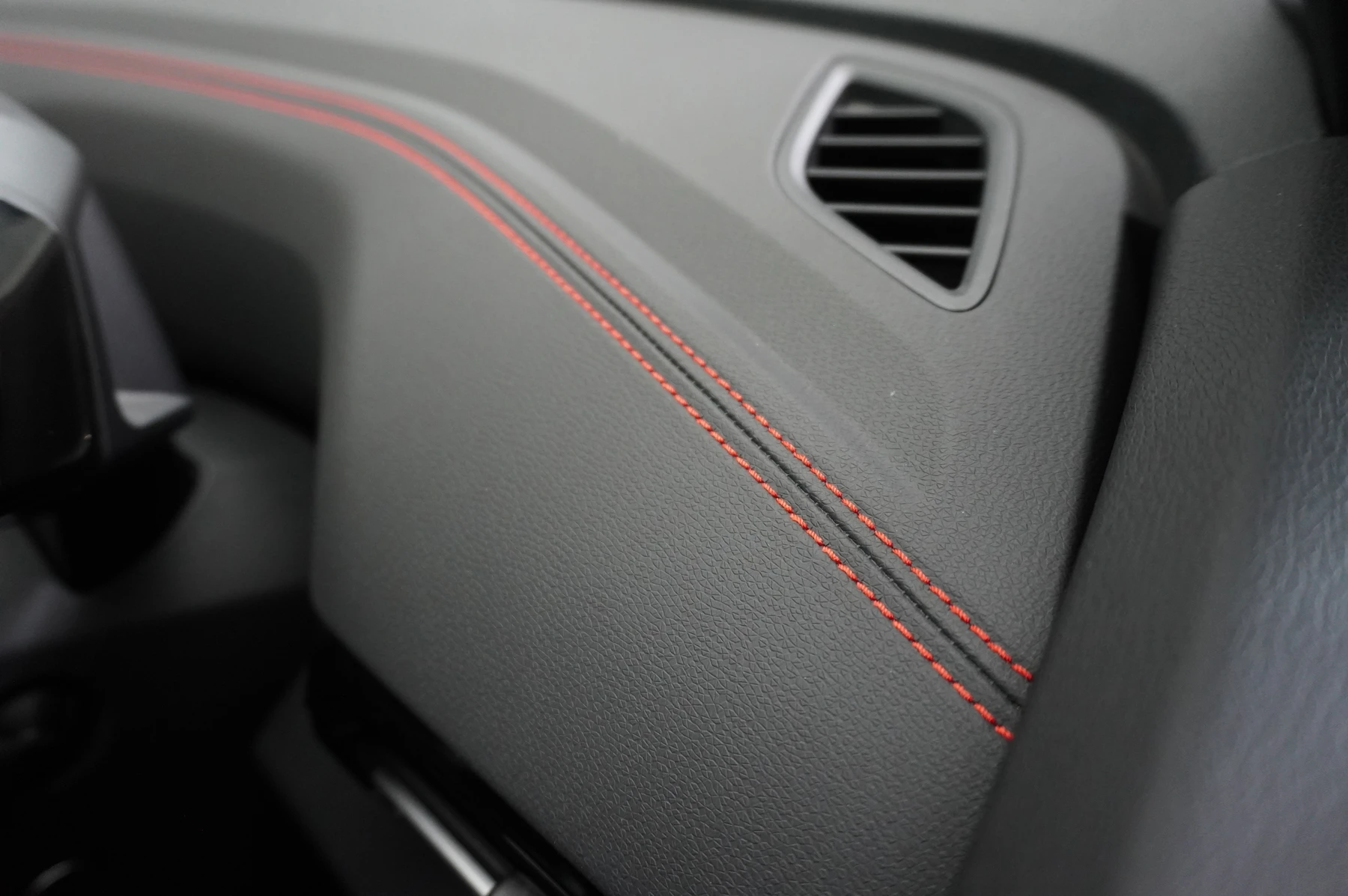 Volkswagen-ID.5-image-9
