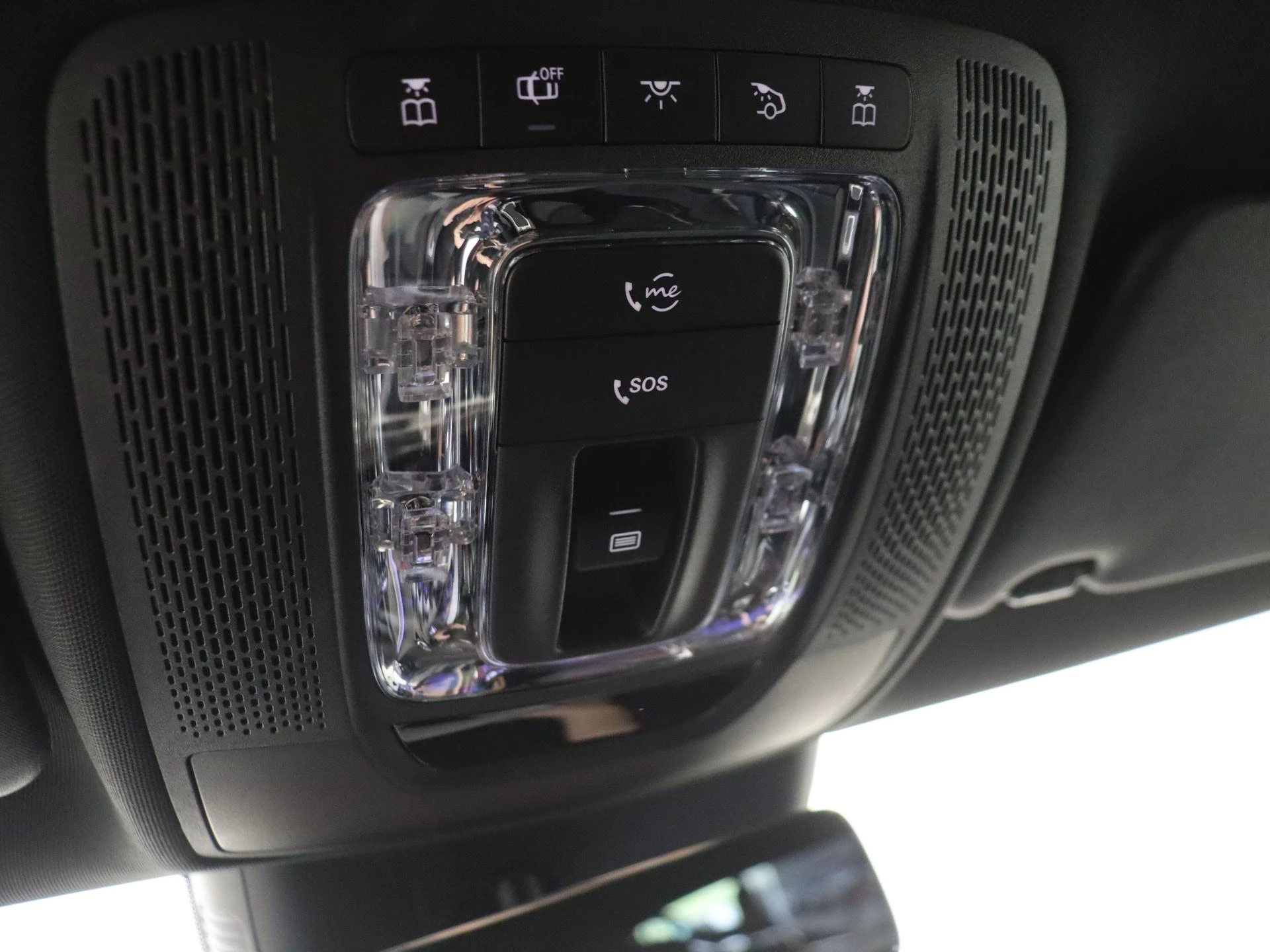 Mercedes-Benz-A-Klasse-image-22