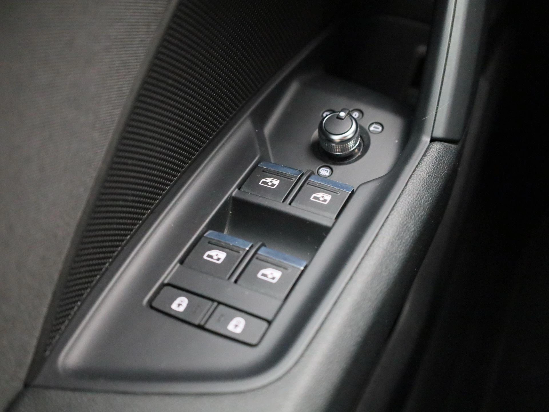Audi A3 Sportback 40 TFSI e Business edition