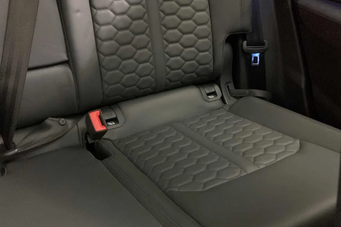 Audi-RSQ3-image-27