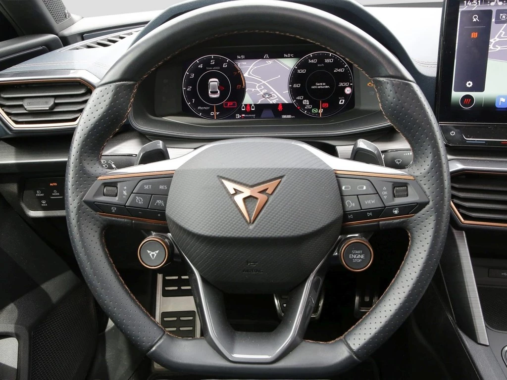 CUPRA Leon VZ 2.0 TSI 19" BEATS Leder Pano Navi+VC ACC LED RFK+PDC SHZ