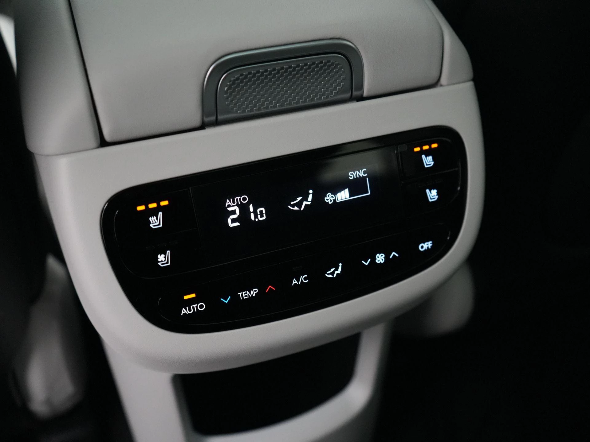 Hyundai-IONIQ 9-image-35