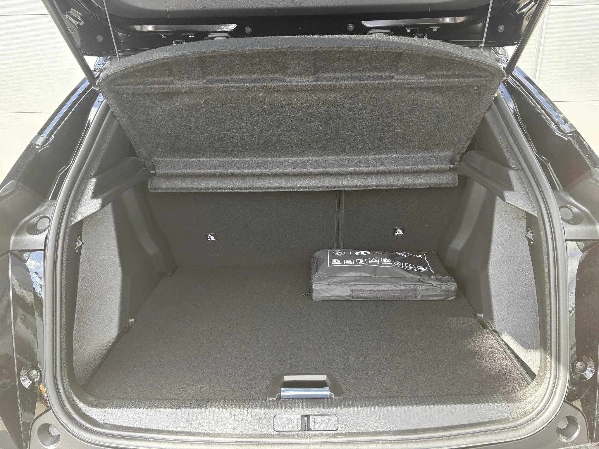 Peugeot-2008-image-18
