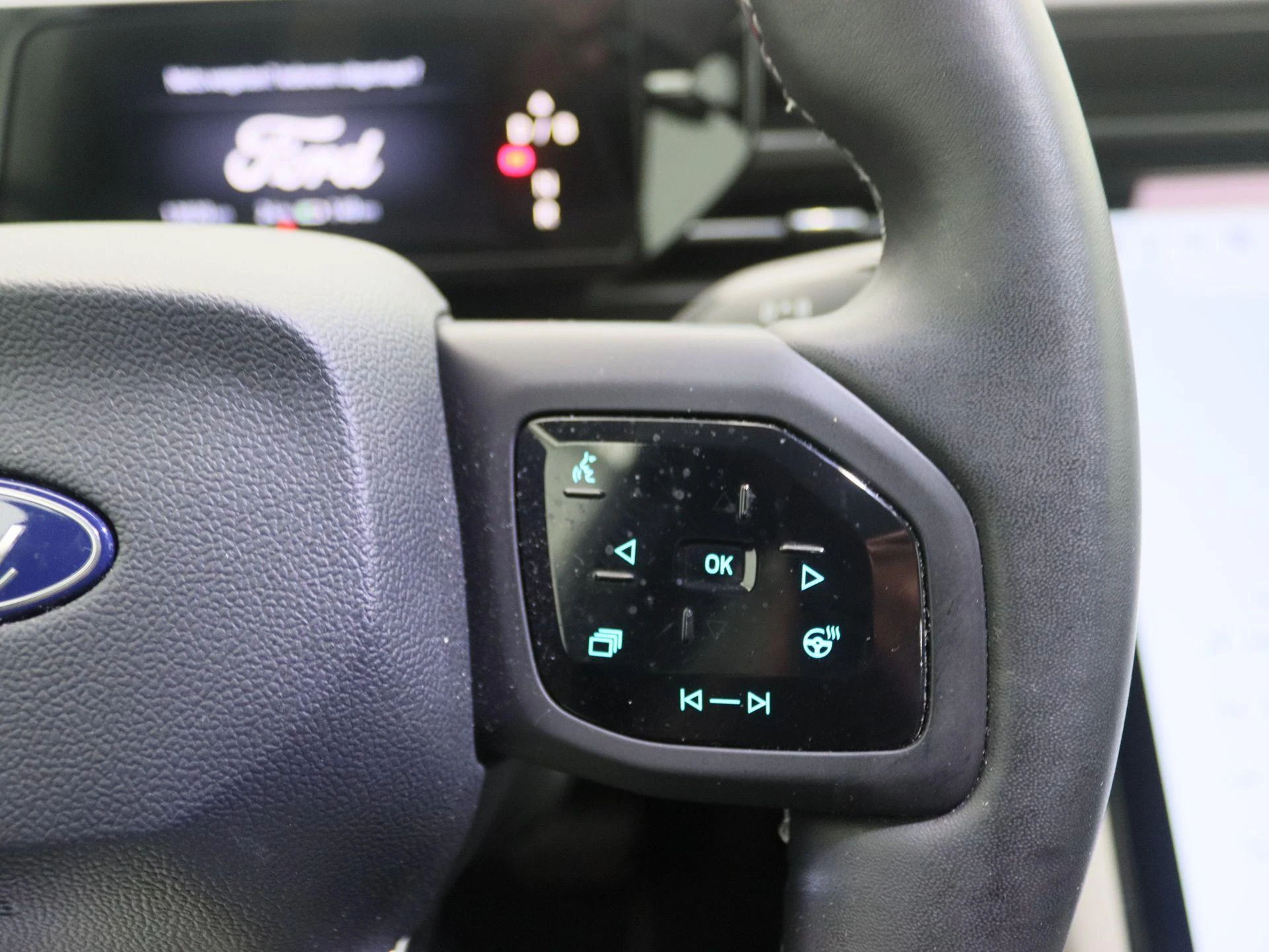 Ford-Explorer-image-18