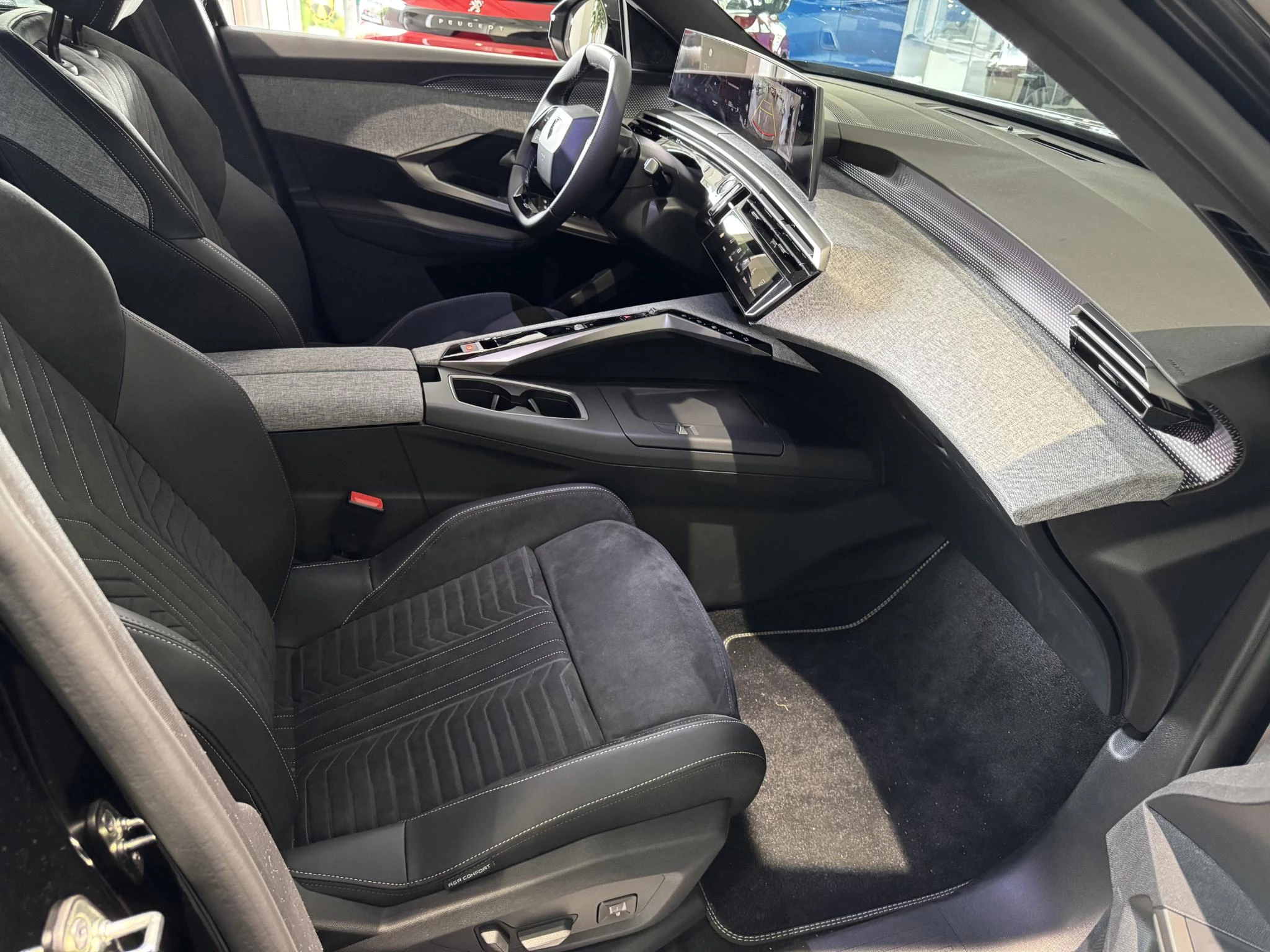 Peugeot 5008 1.2 PureTech Blue Lease Executive