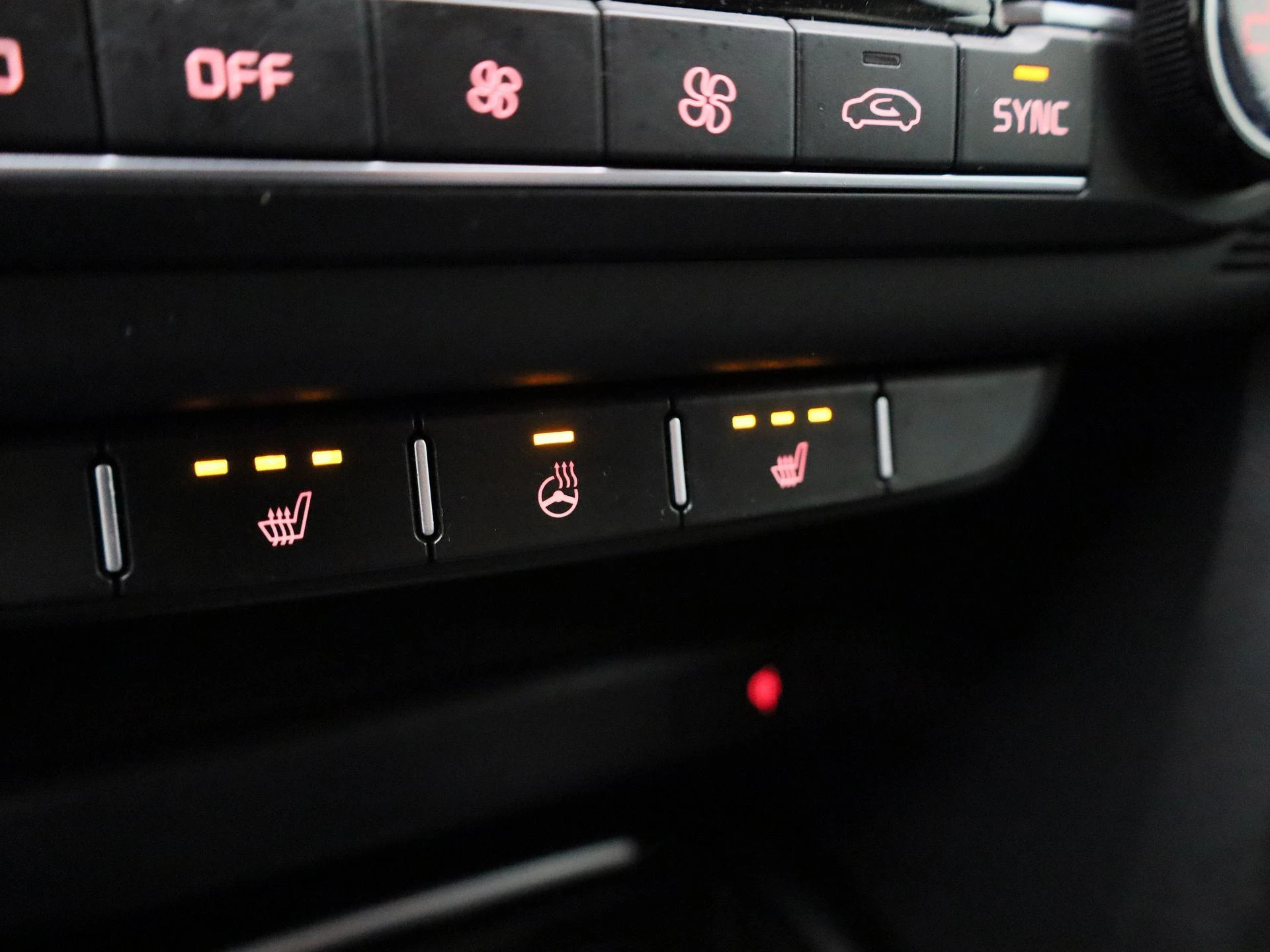 Kia-Ceed Sportswagon-image-22