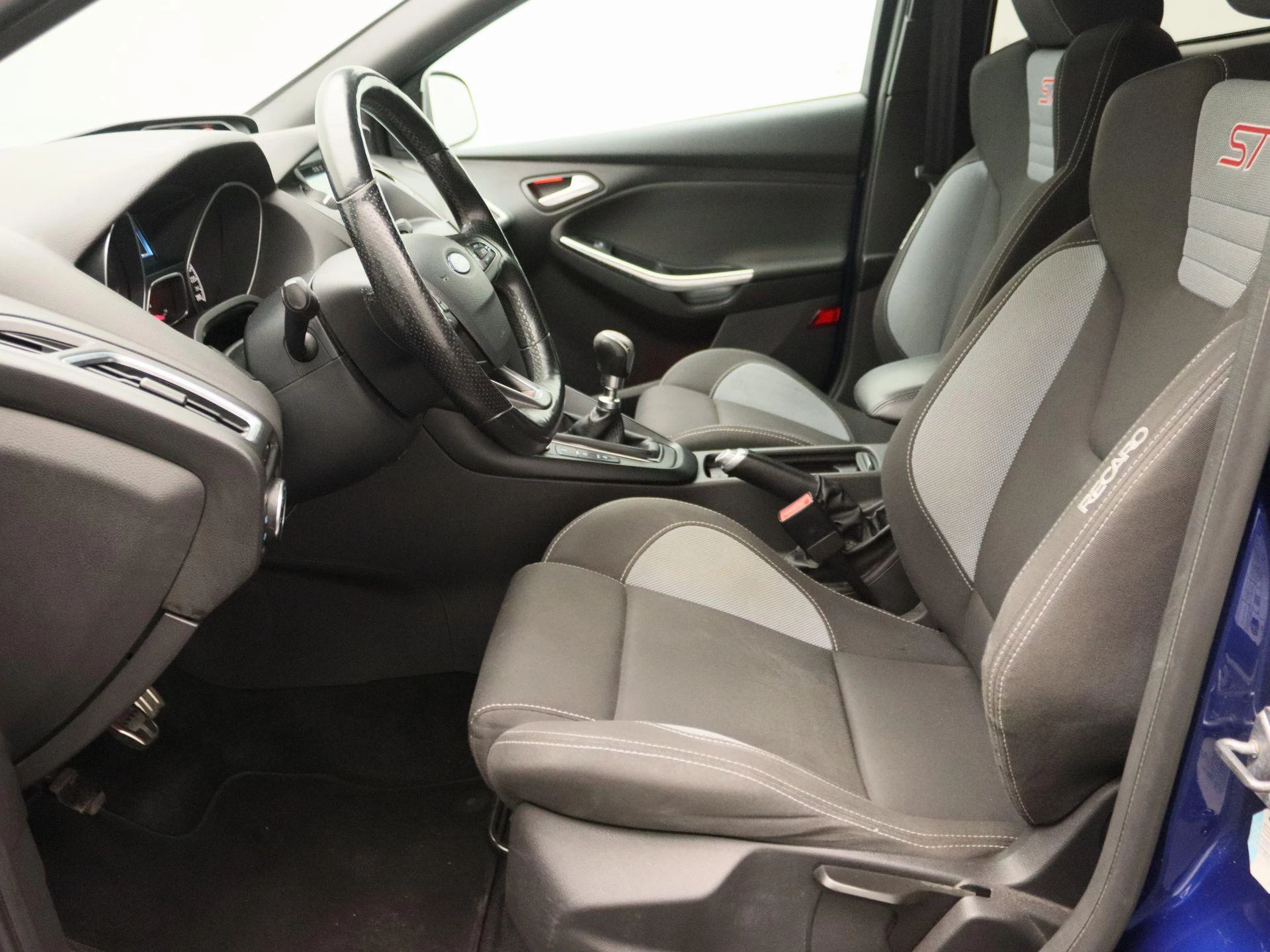 Ford Focus Wagon 2.0 ST