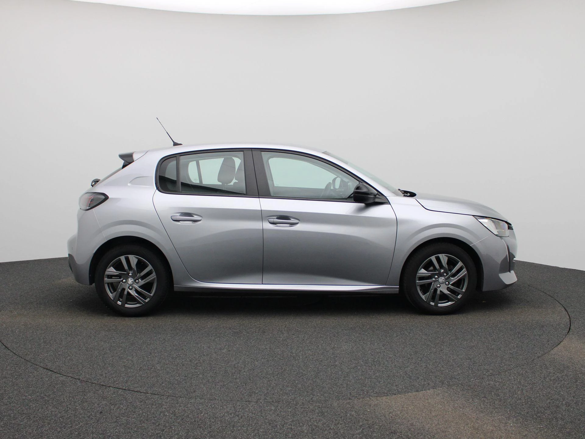 Peugeot-208-image-5