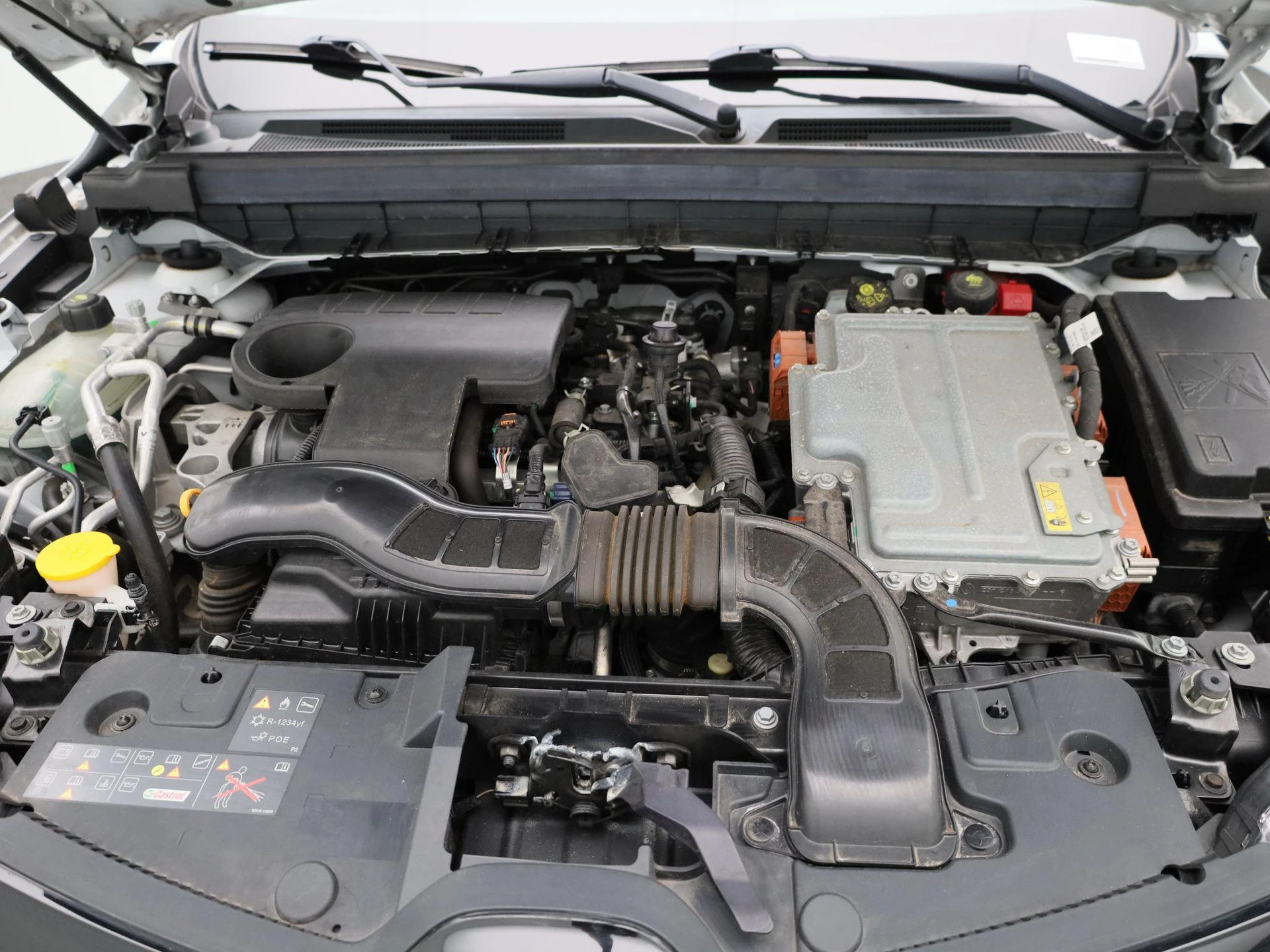 Renault-Arkana-image-43