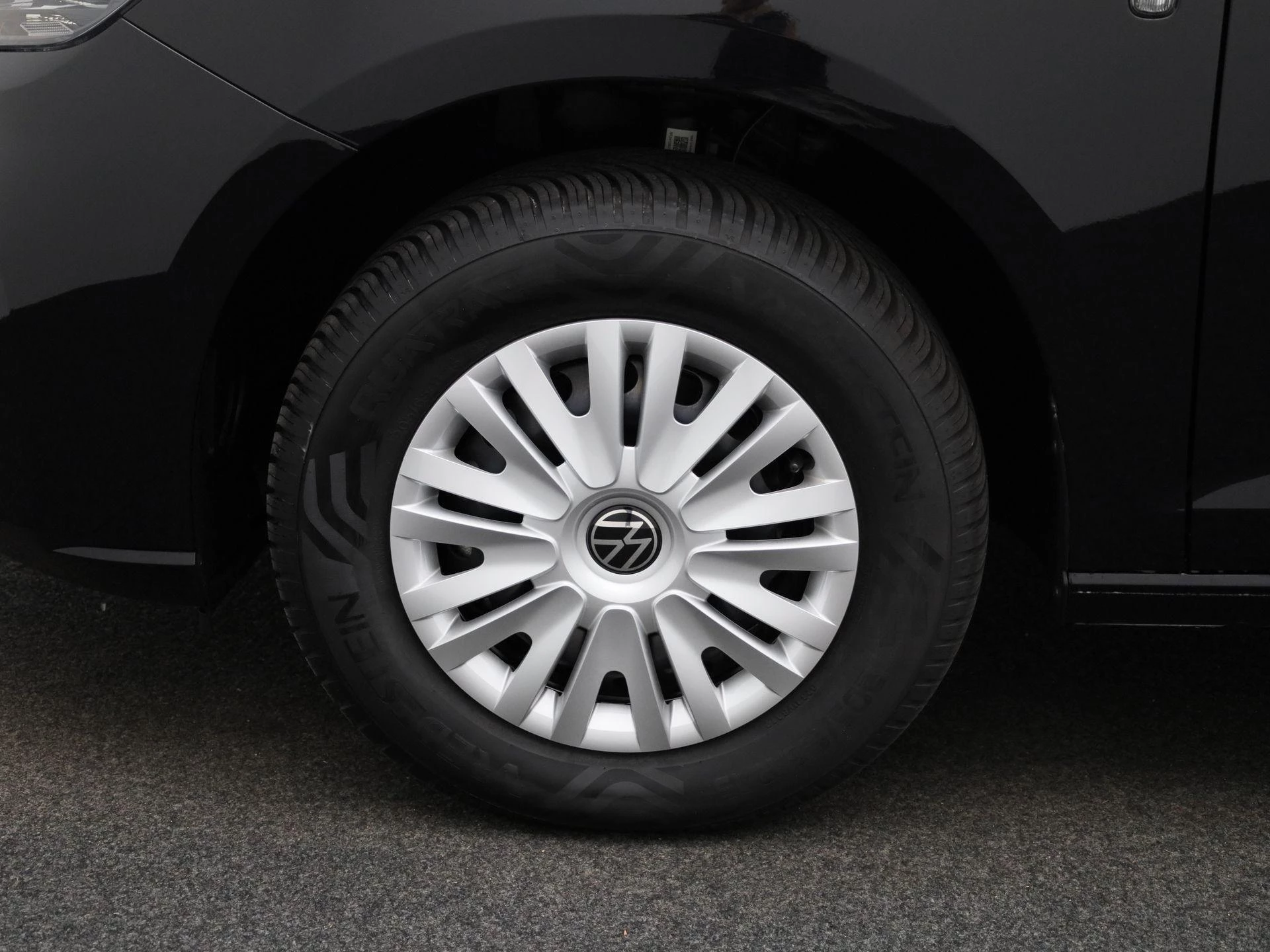 Volkswagen-Caddy-image-13