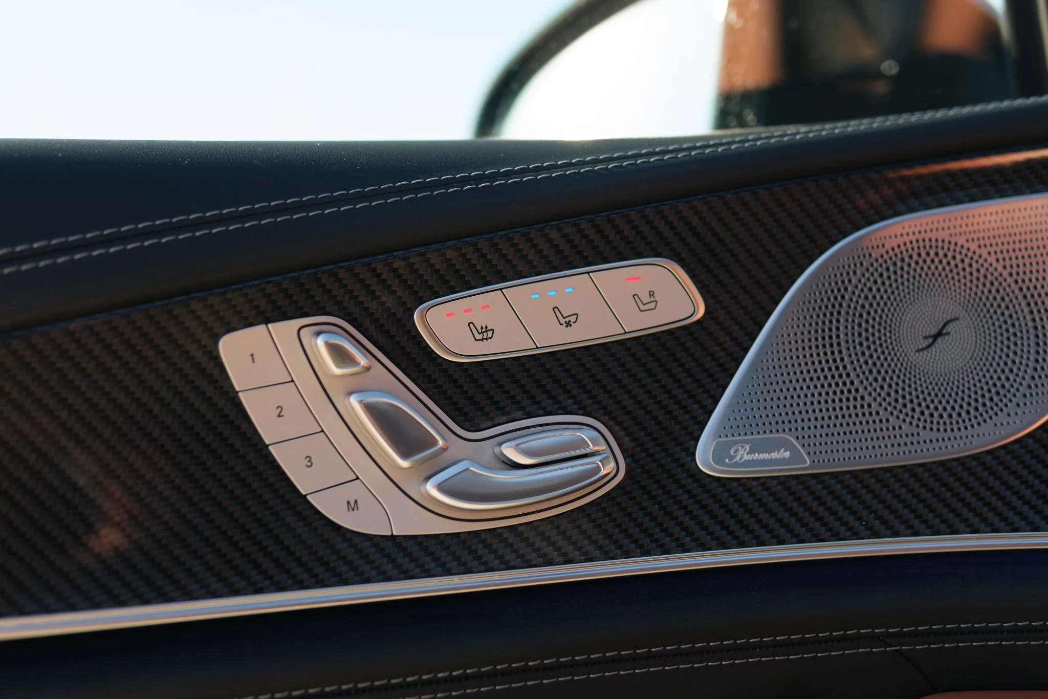 Mercedes-AMG-GT-image-29