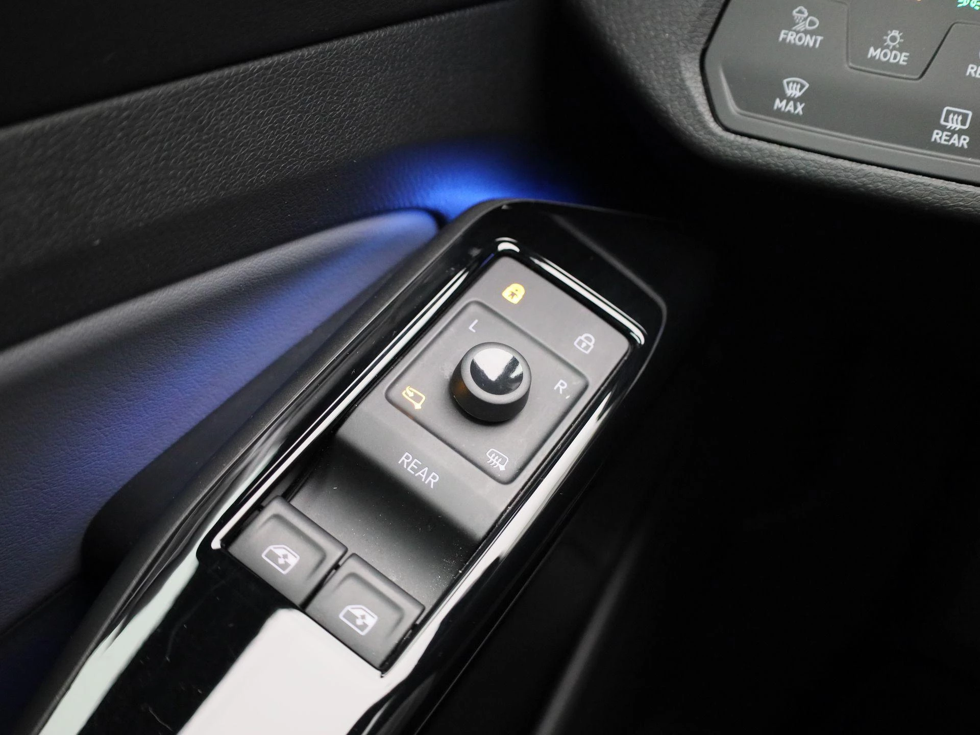 Volkswagen-ID.4-image-22