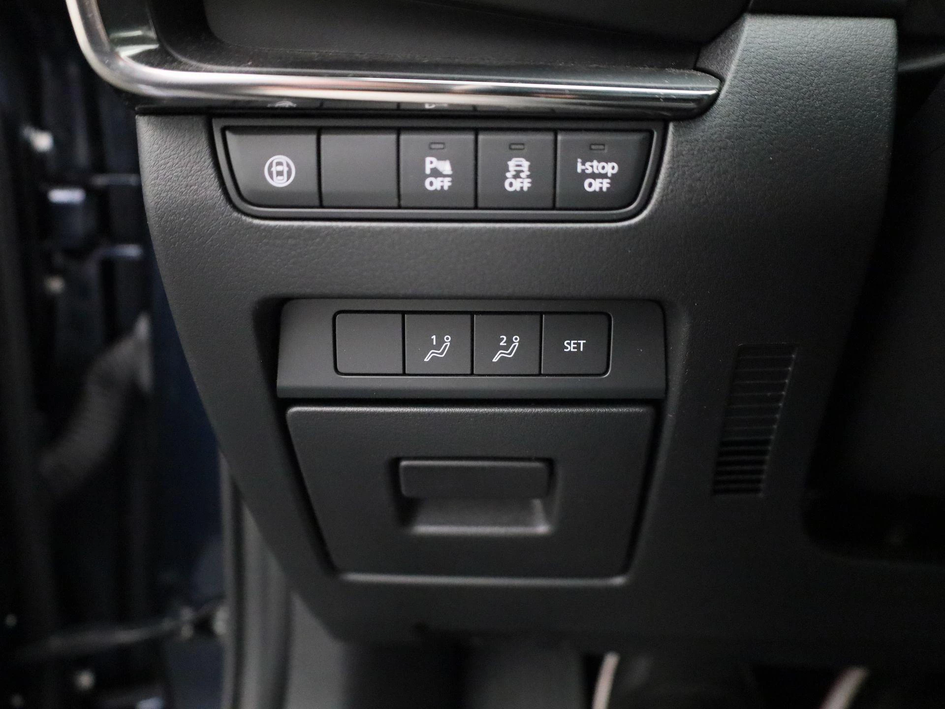 Mazda-3-image-23