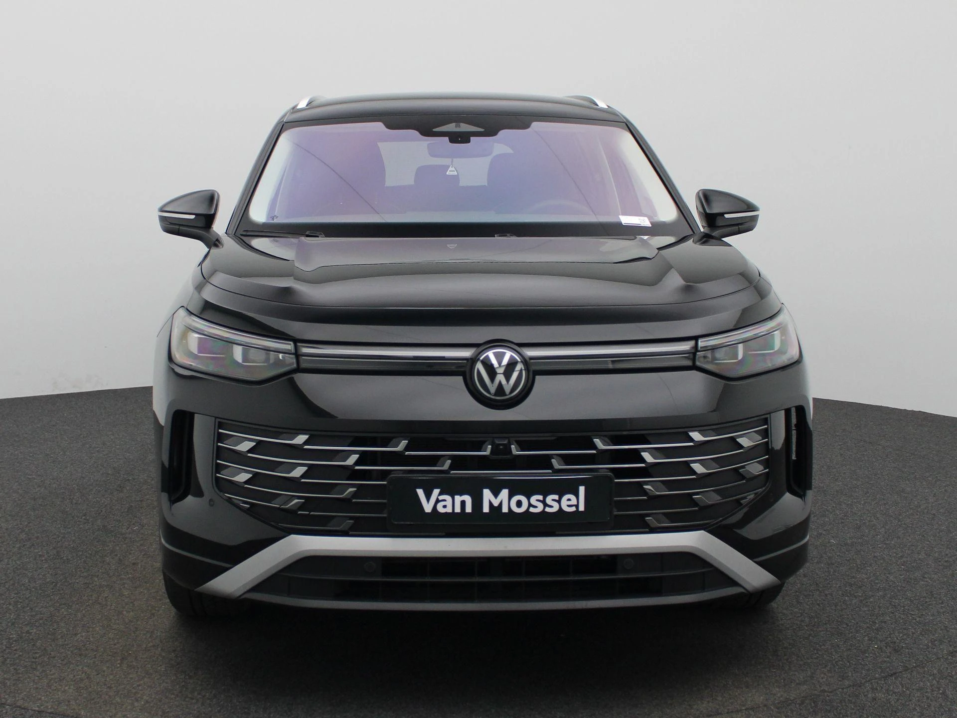 Volkswagen-Tayron-image-2