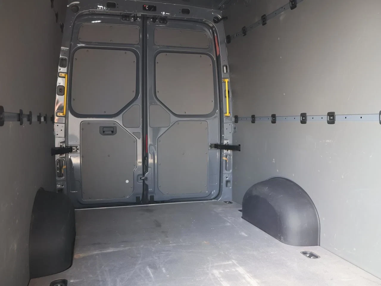 Volkswagen-Crafter-image-29