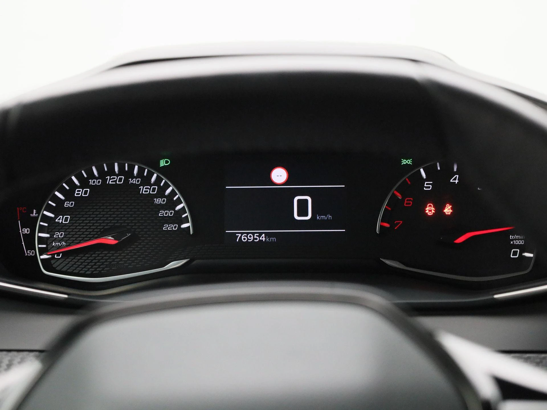 Peugeot-3008-image-7
