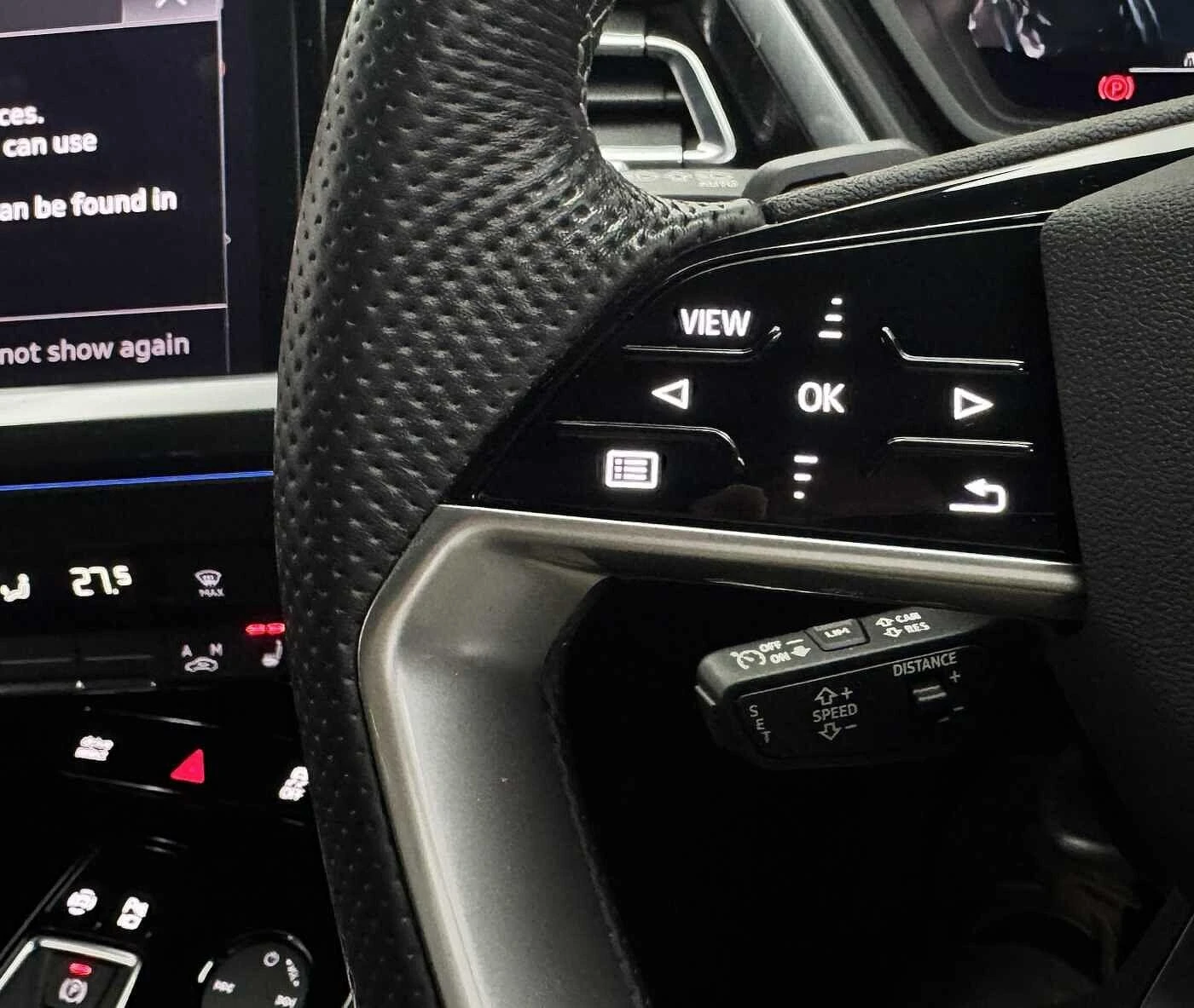 Audi-Q4 e-tron-image-18