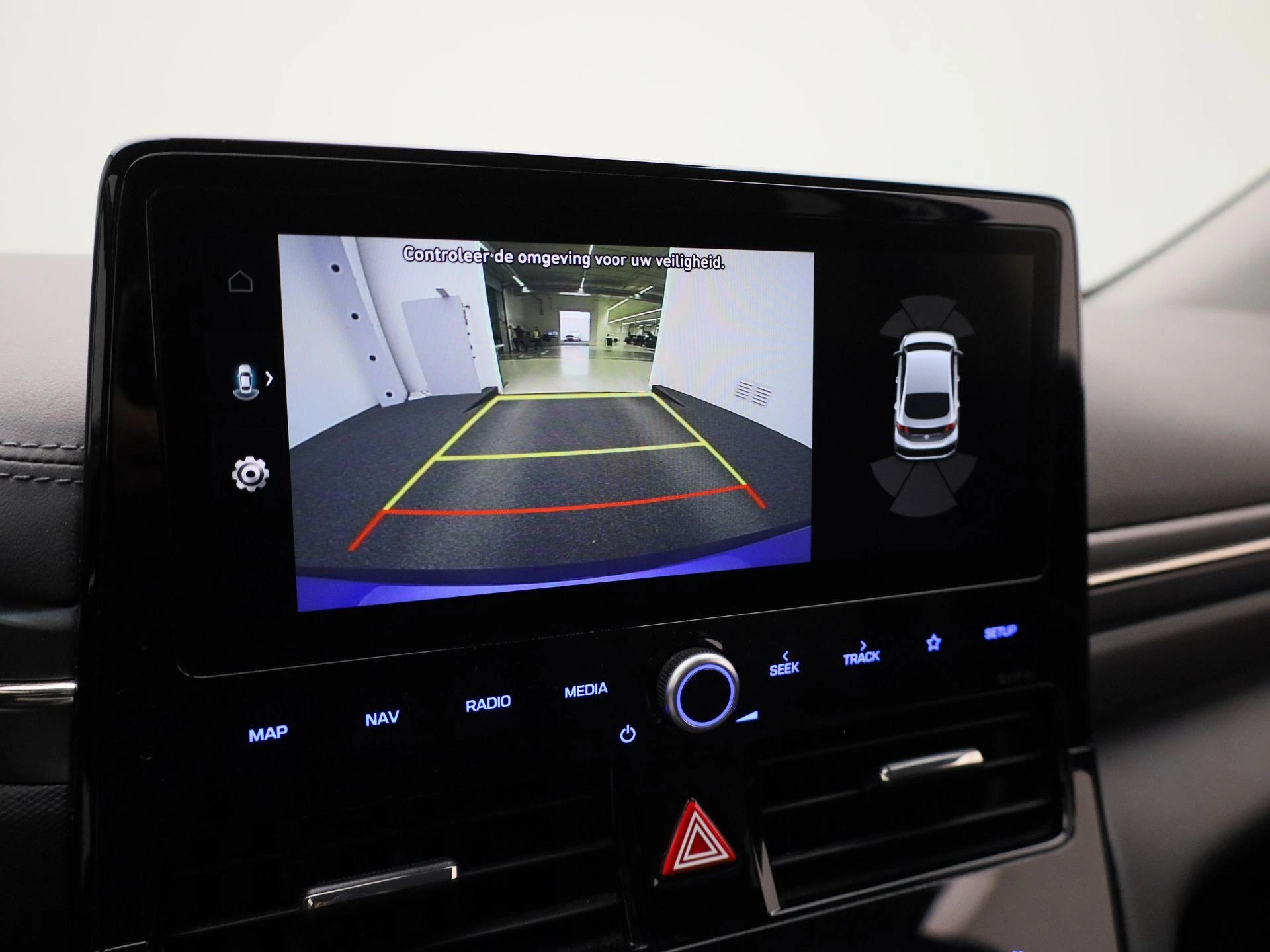 Hyundai-IONIQ-image-30